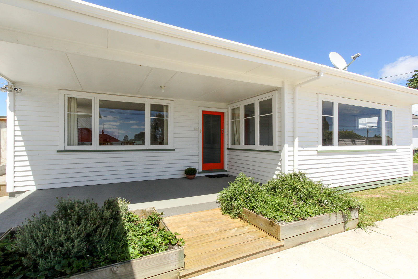 ID416997 Frankleigh Park, New Plymouth Open2view