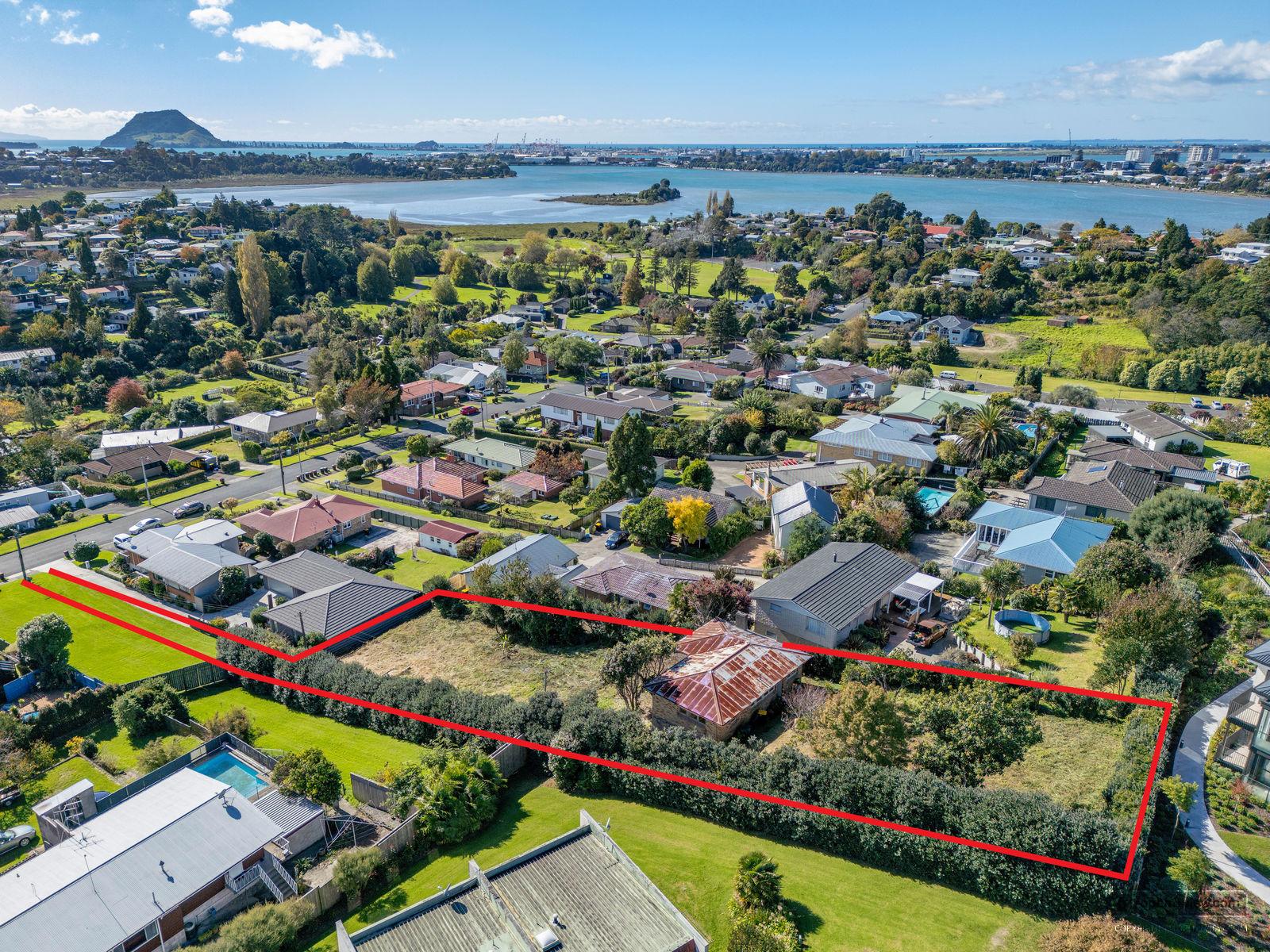 ID575534 84 Sutherland Road, Brookfield, Tauranga Open2view