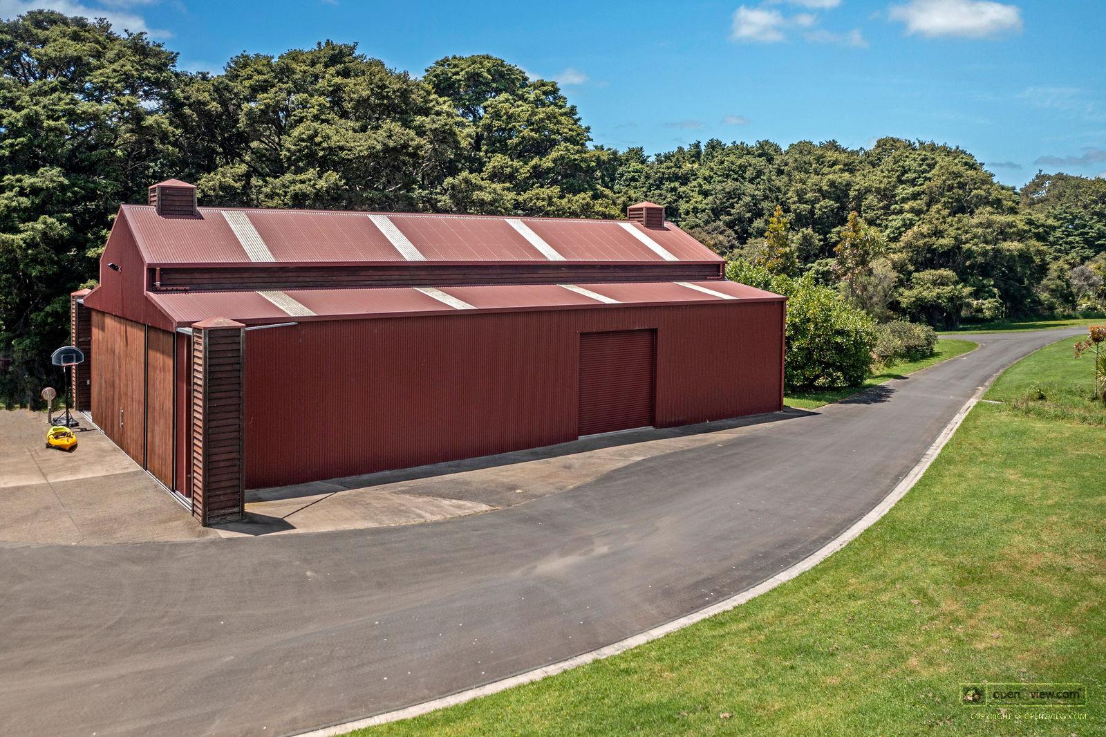 Slider image of 22 Colgan Lane, Auckland
