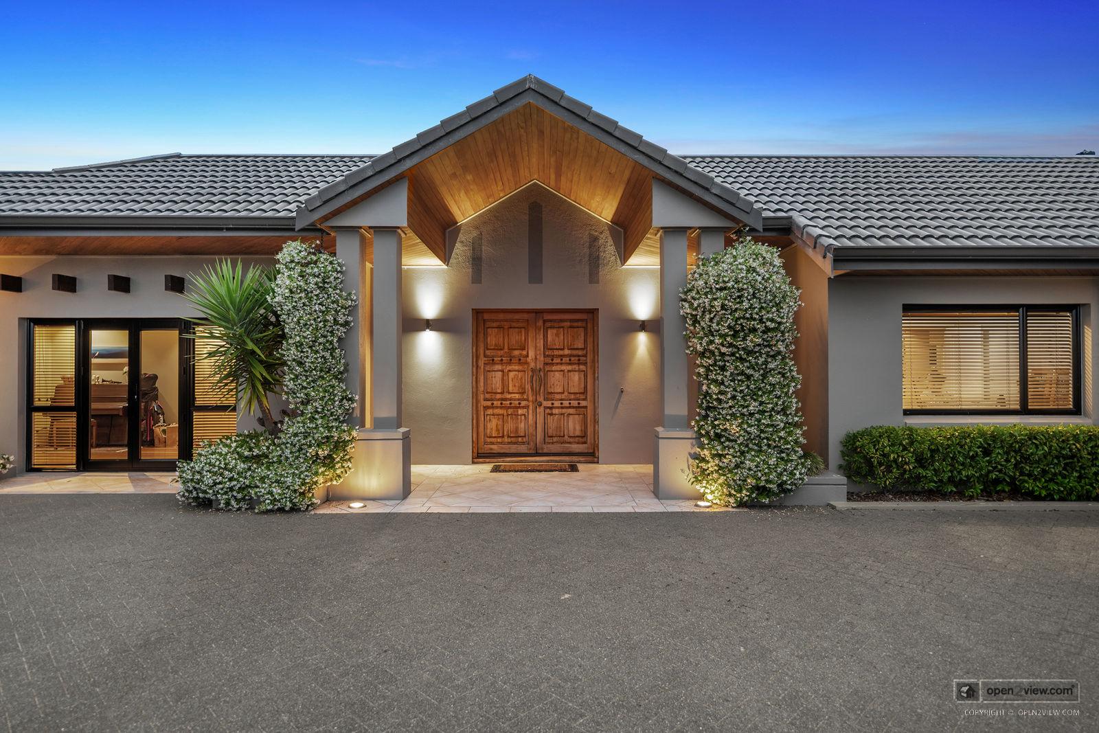 Slider image of 945 Kahikatea Flat Road, Auckland