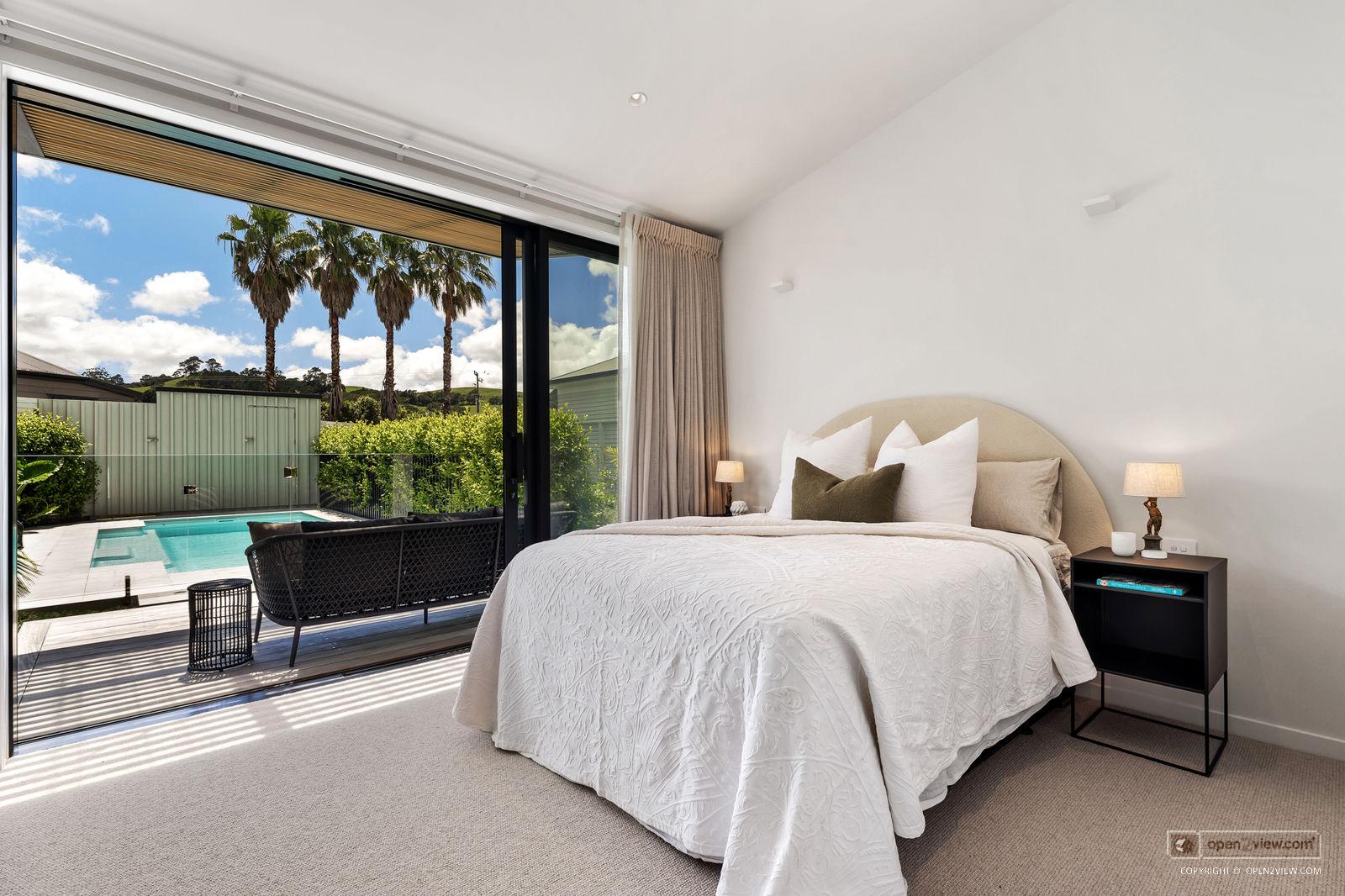 Slider image of 22 Torea Road, Auckland