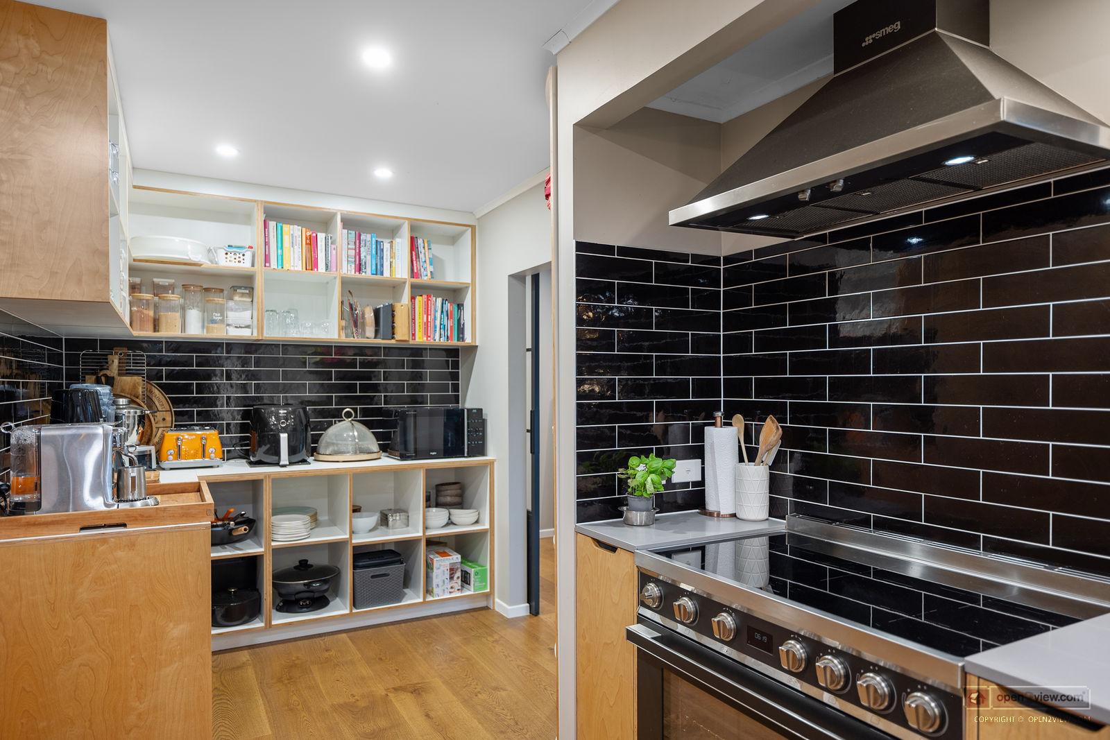 Slider image of 47 Koraha Road, Auckland