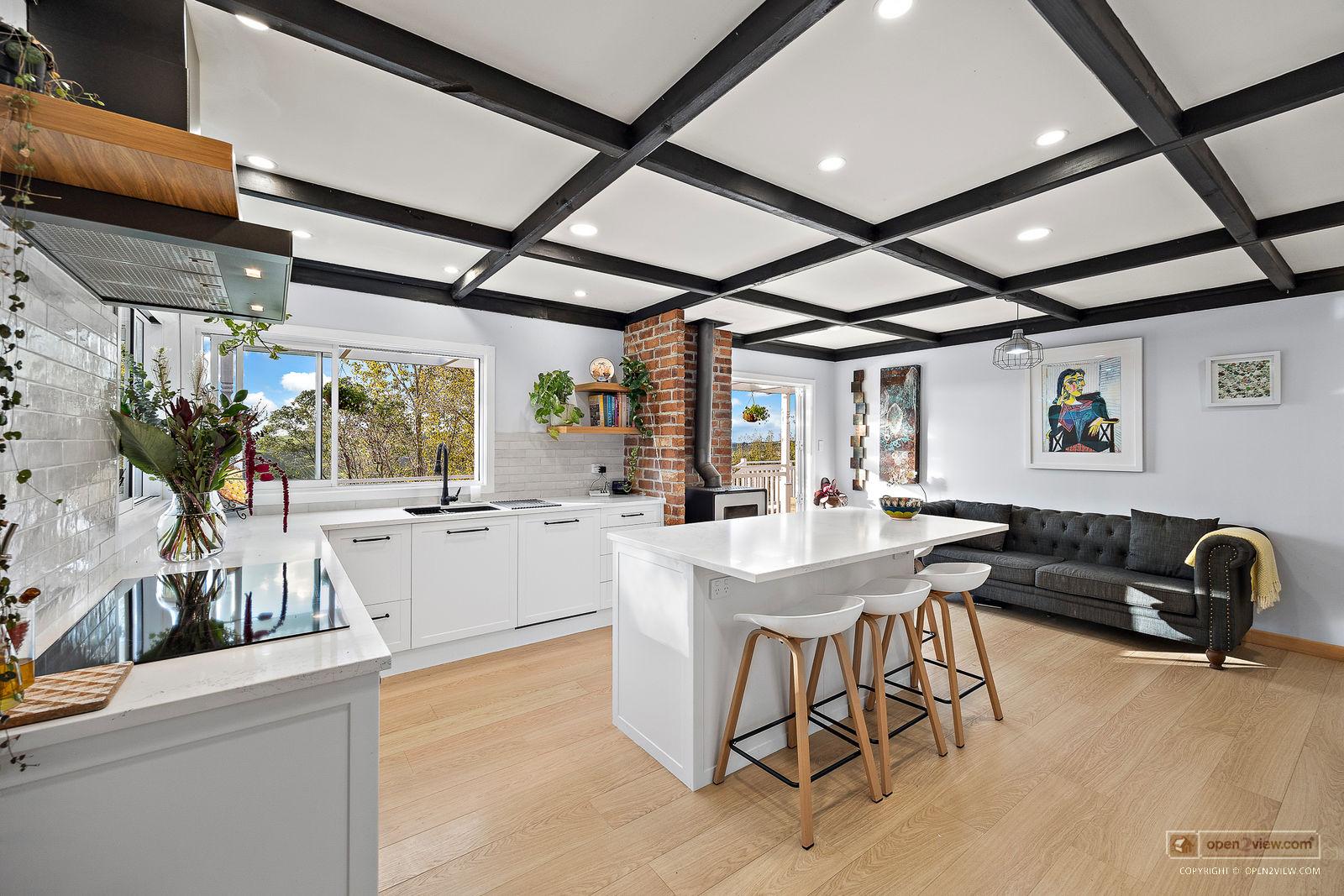 Slider image of 1410 Old North Road, Auckland