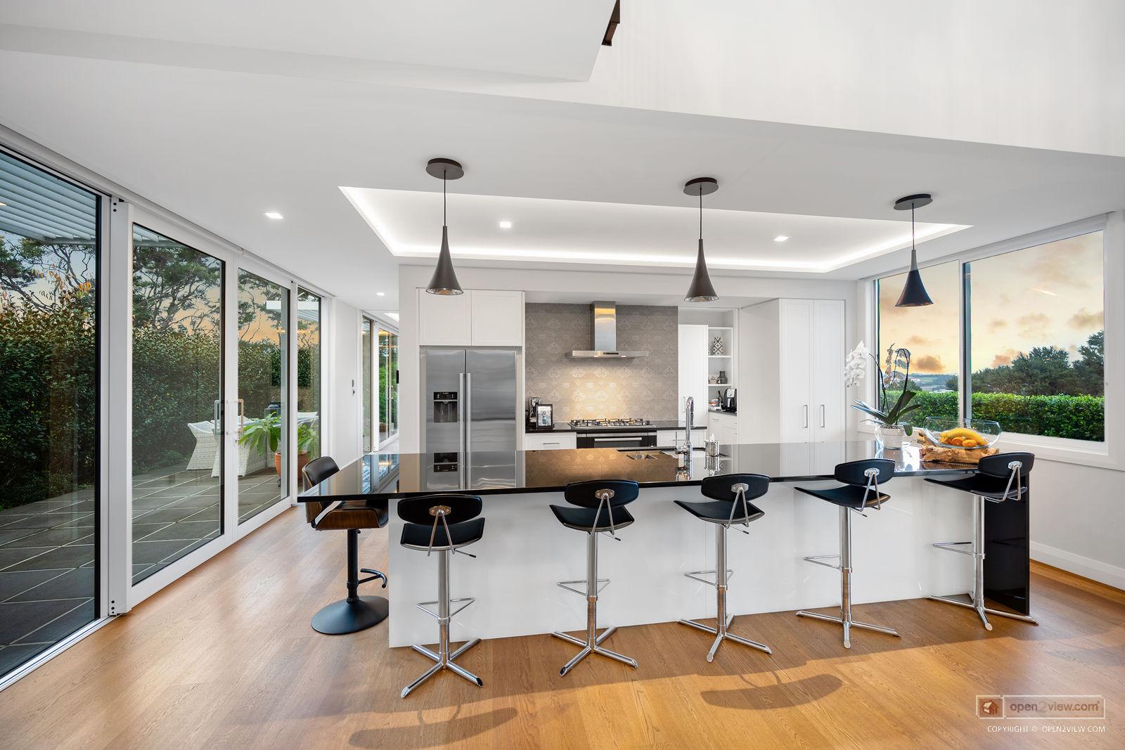 Slider image of 20 Stevensons Crescent, Auckland