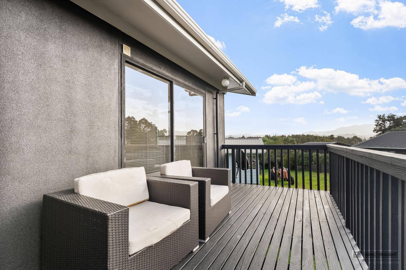 Slider image of 17 Argo Rise, Auckland