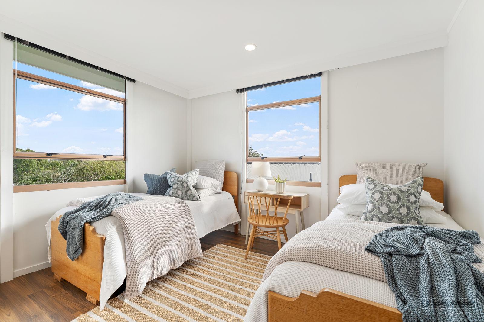 Slider image of 17 Argo Rise, Auckland