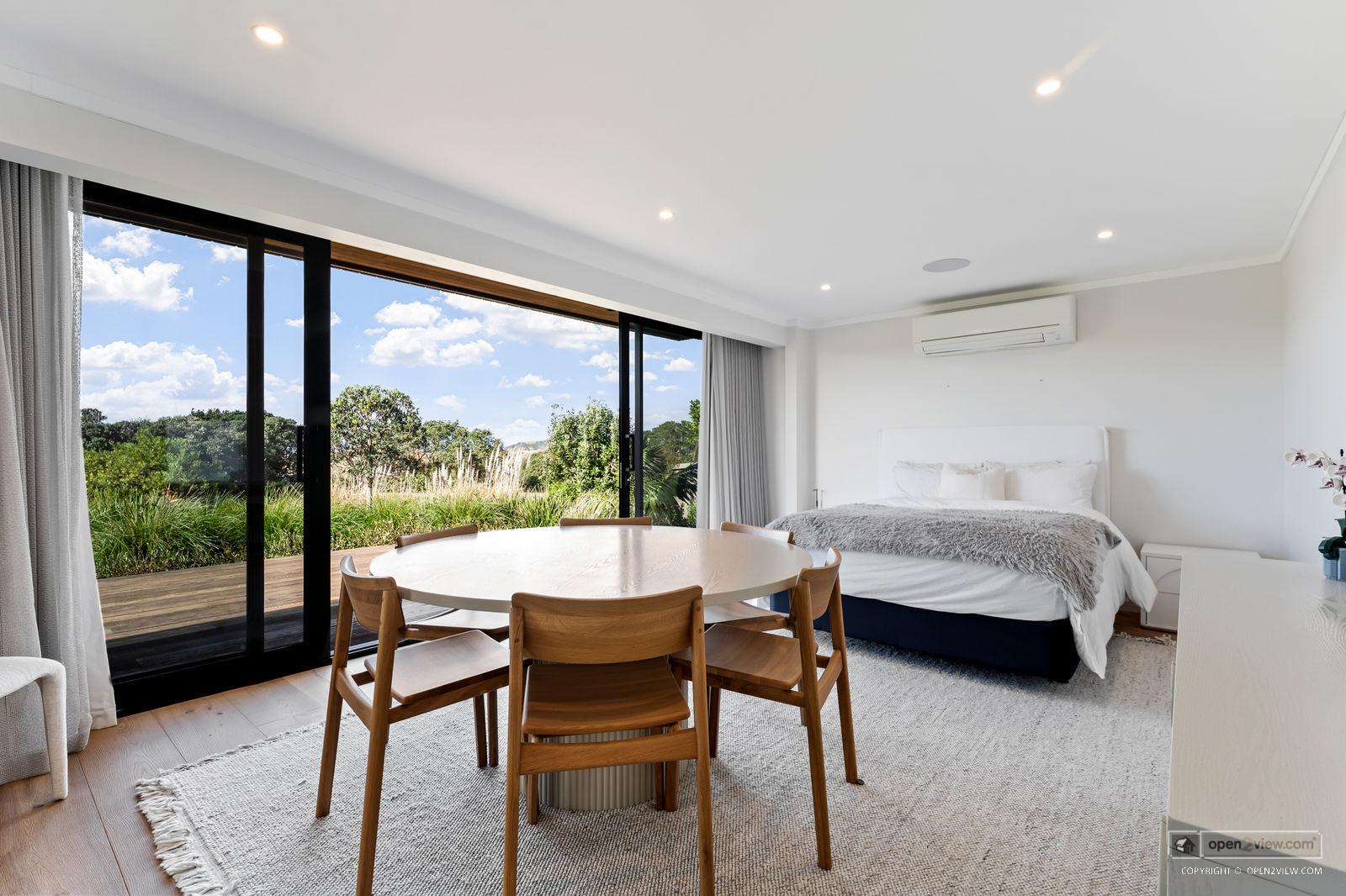 Slider image of 8 Lagoon Way, Auckland