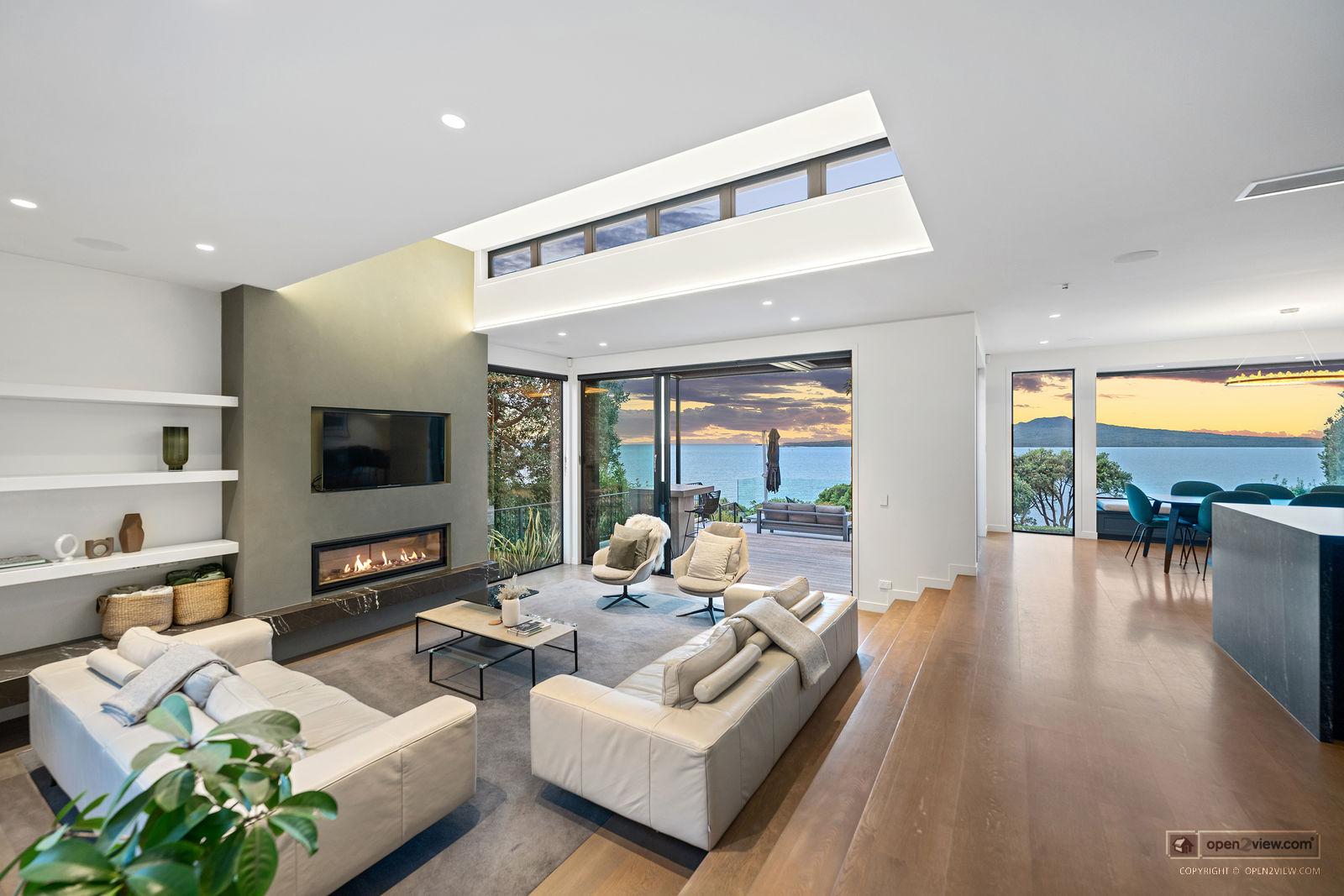 Slider image of 24 Seacliffe Avenue, Auckland