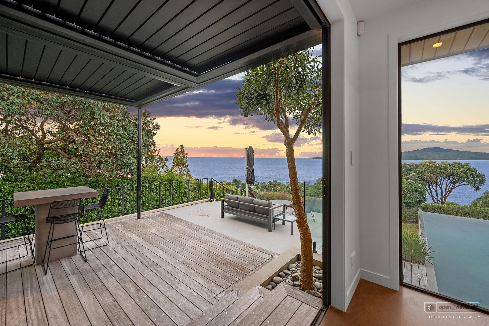Slider image of 24 Seacliffe Avenue, Auckland