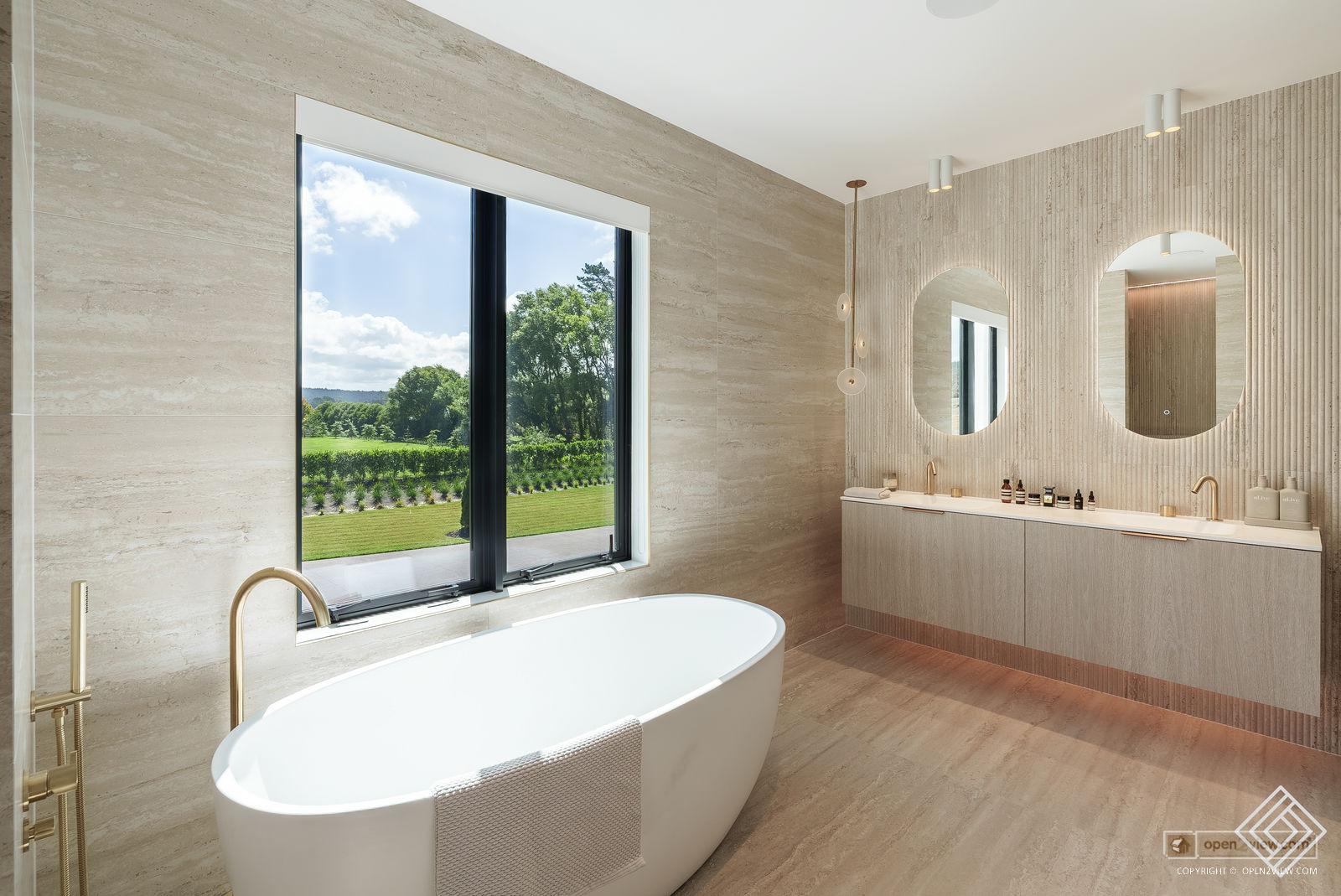 Slider image of 251D Blackbridge Road, Auckland