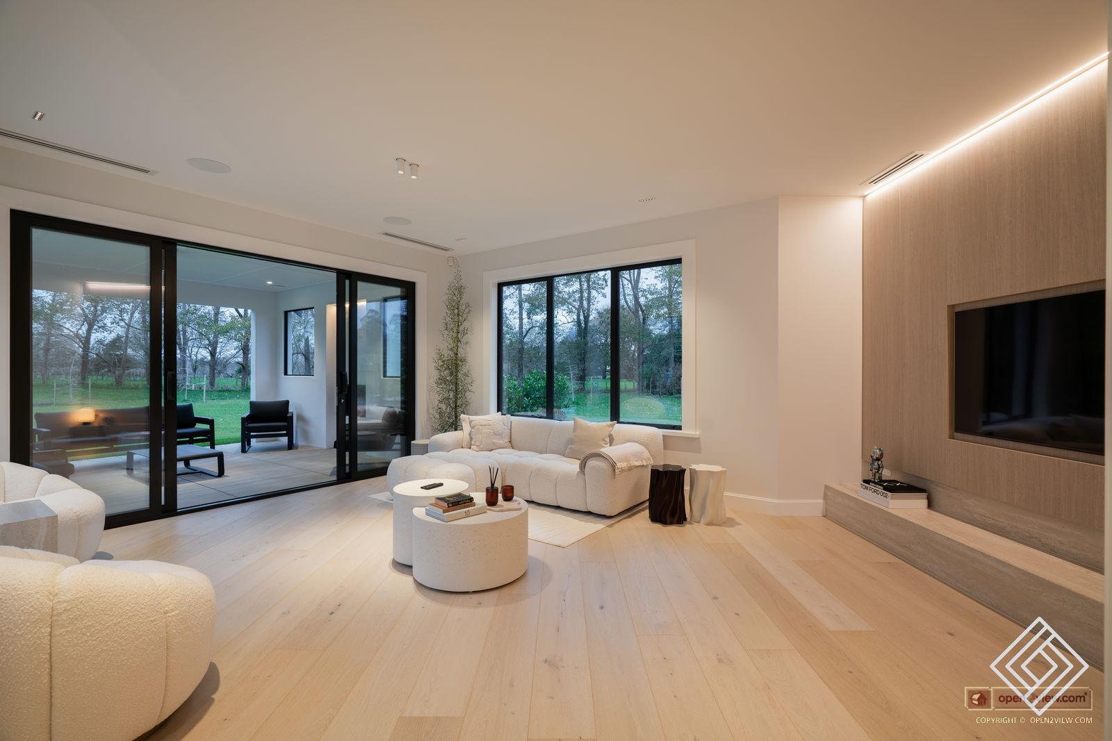 Slider image of 251D Blackbridge Road, Auckland