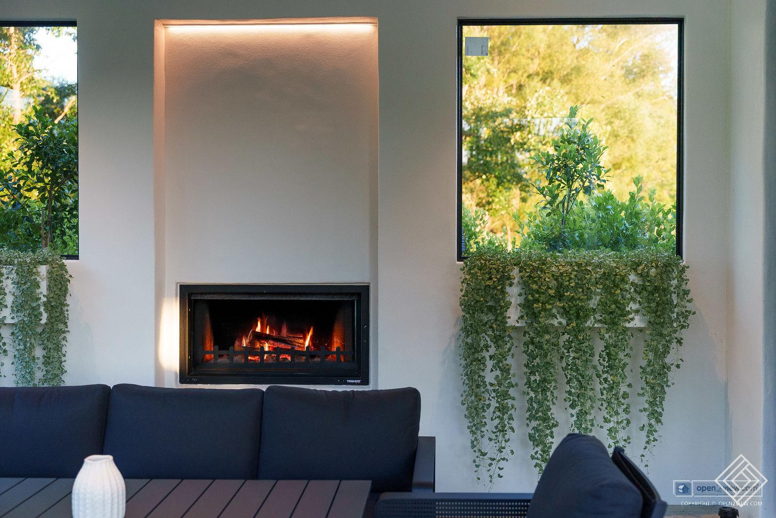 Slider image of 251D Blackbridge Road, Auckland