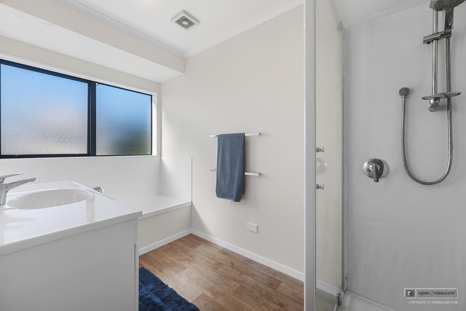 Slider image of 118 Cottle Road, Auckland