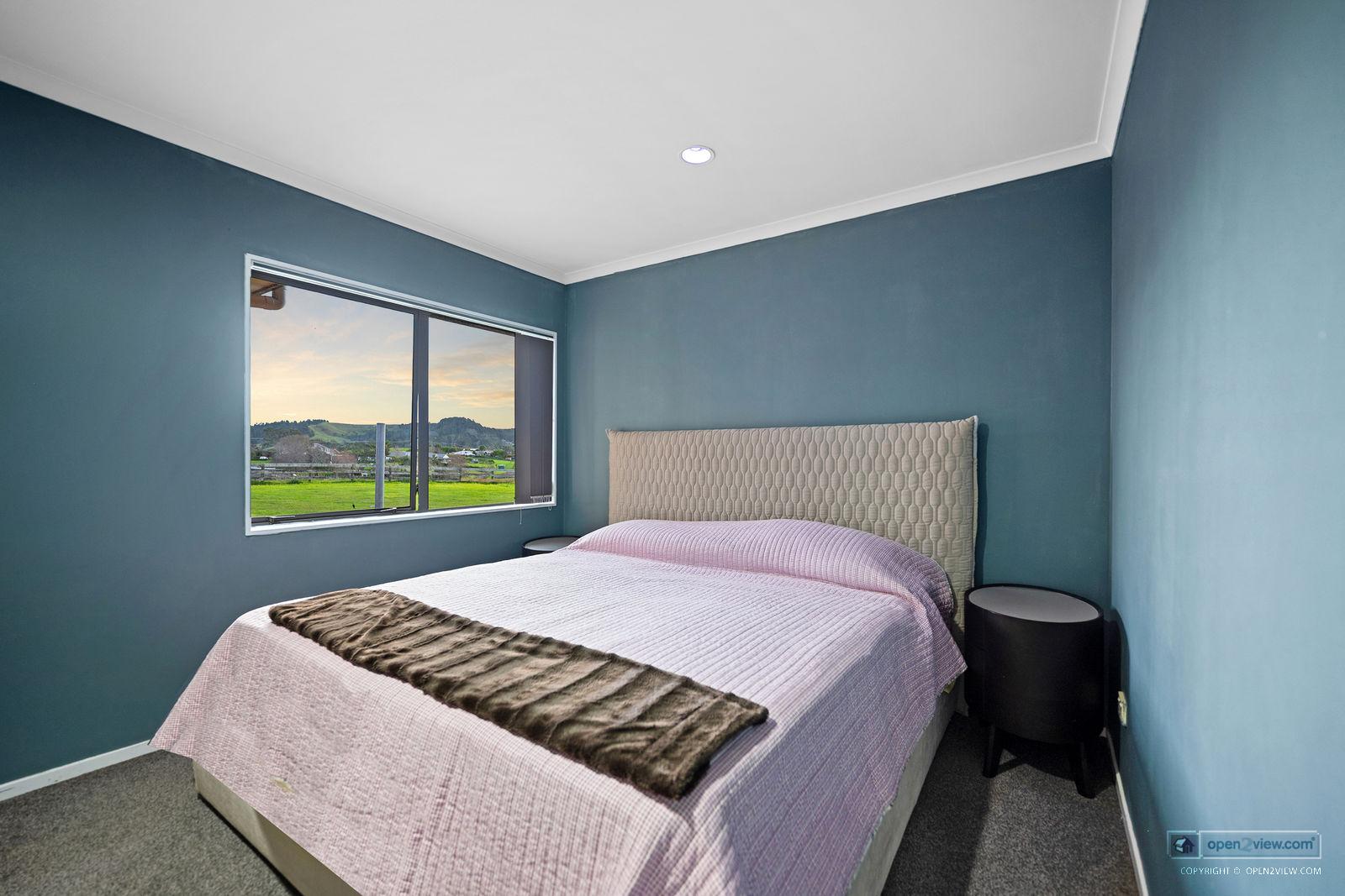 Slider image of 118 Cottle Road, Auckland