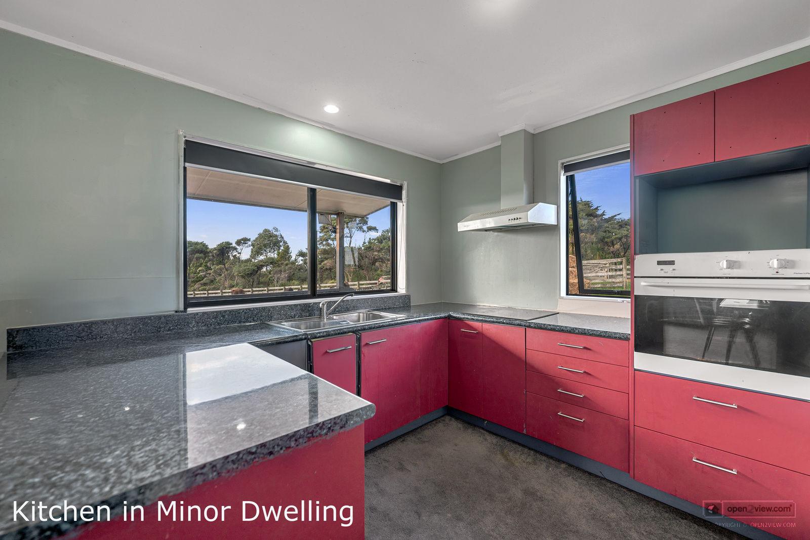 Slider image of 118 Cottle Road, Auckland