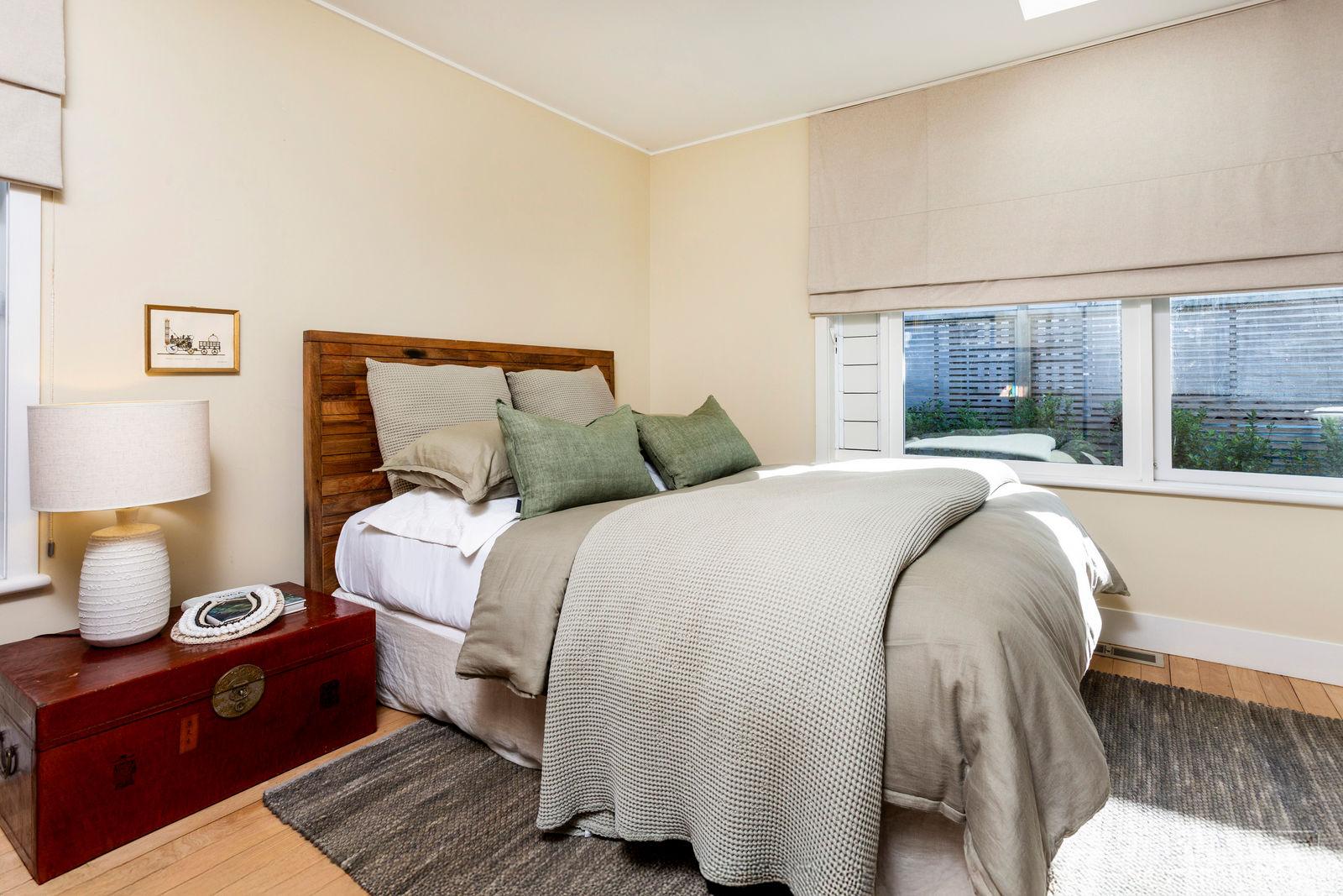 Slider image of 24 Hamana Street, Auckland