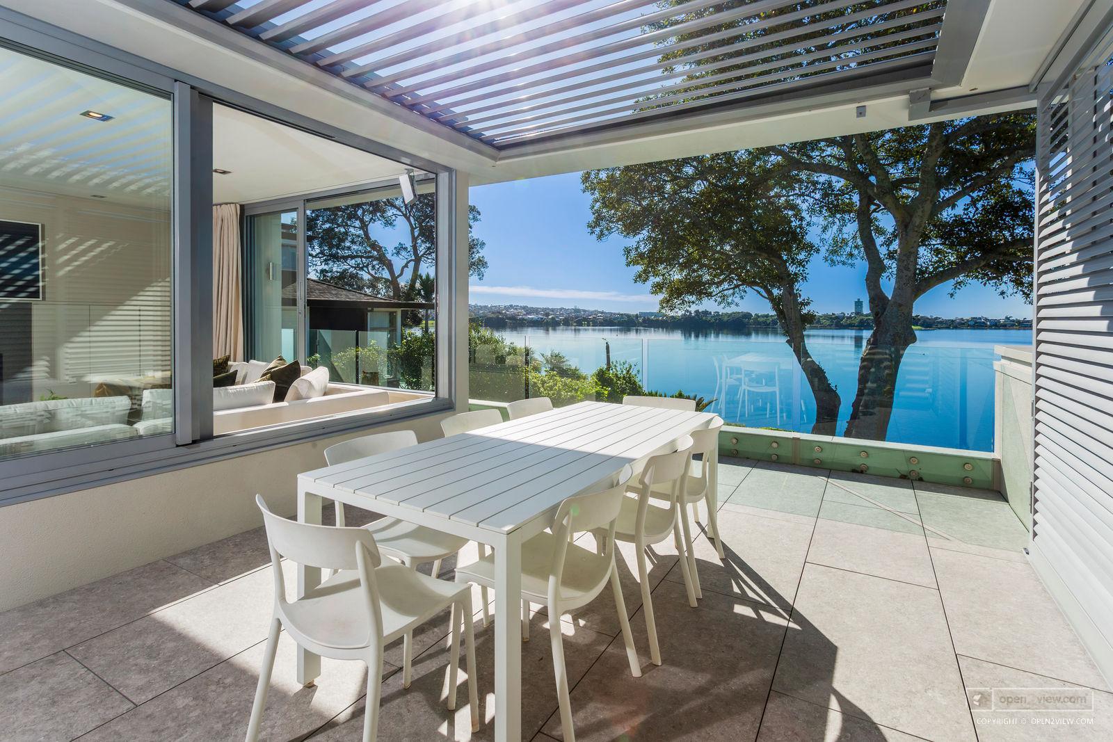Slider image of 15 Lake View Road, Auckland