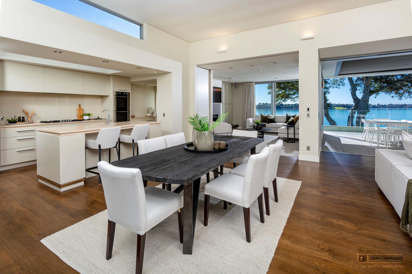 Slider image of 15 Lake View Road, Auckland