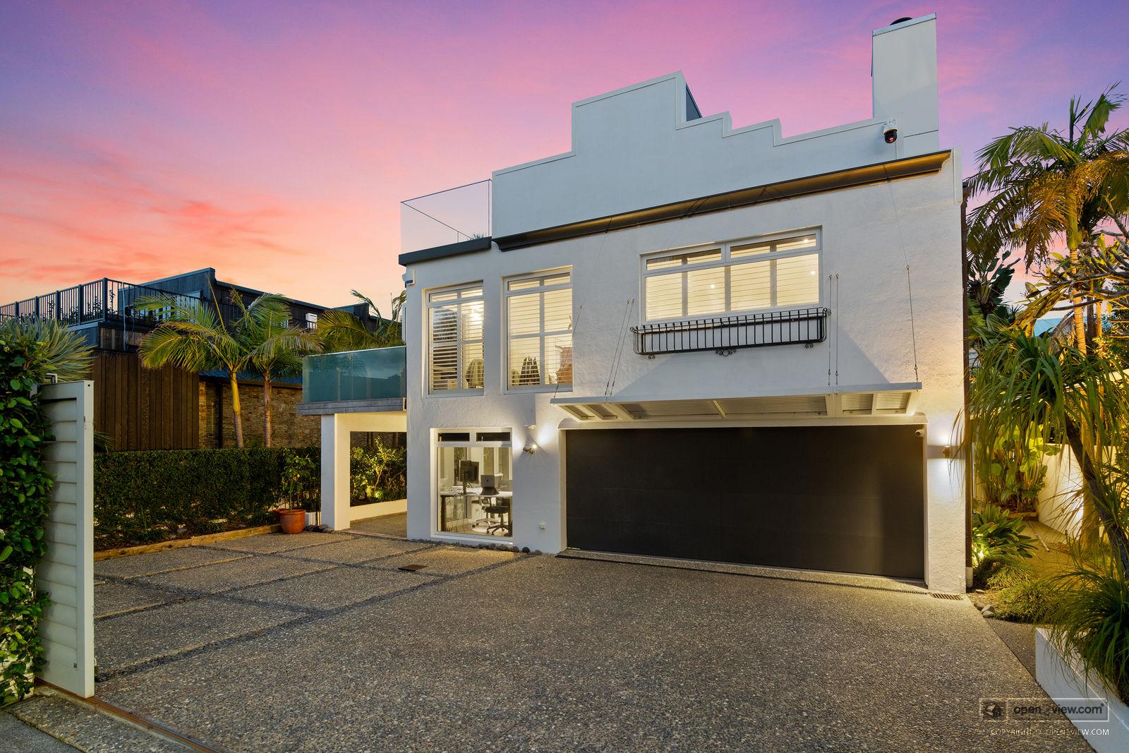 Slider image of 15 The Strand, Auckland