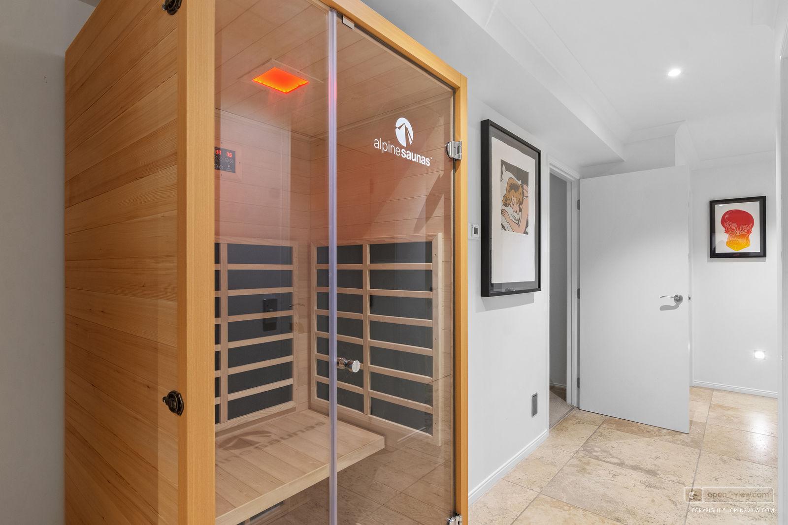 Slider image of 15 The Strand, Auckland