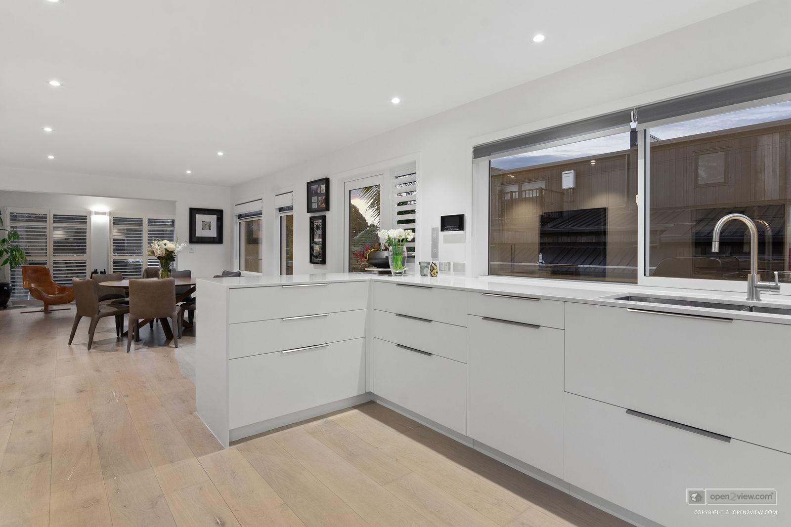 Slider image of 15 The Strand, Auckland