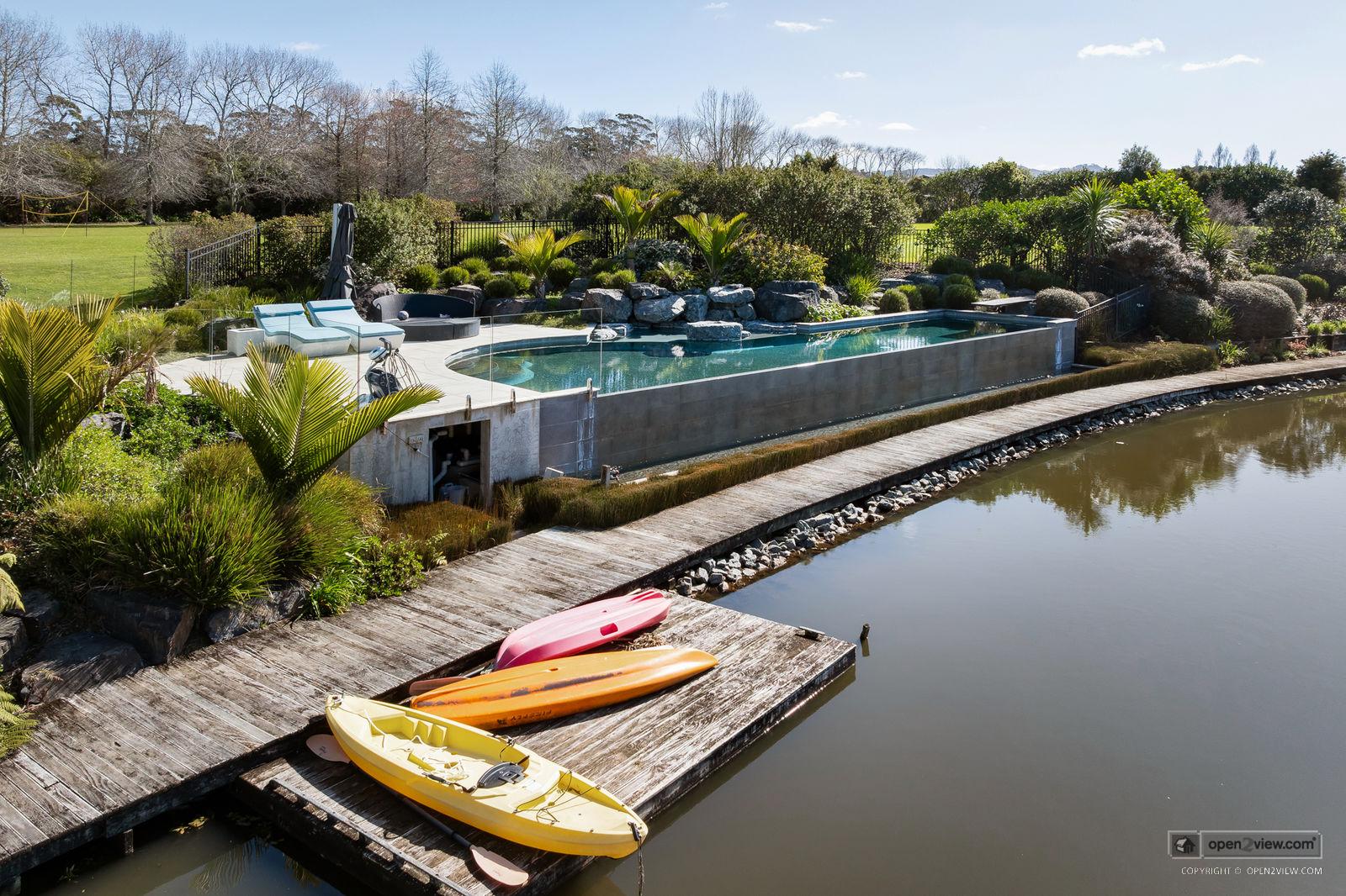Slider image of 66  Oak River Drive, Auckland
