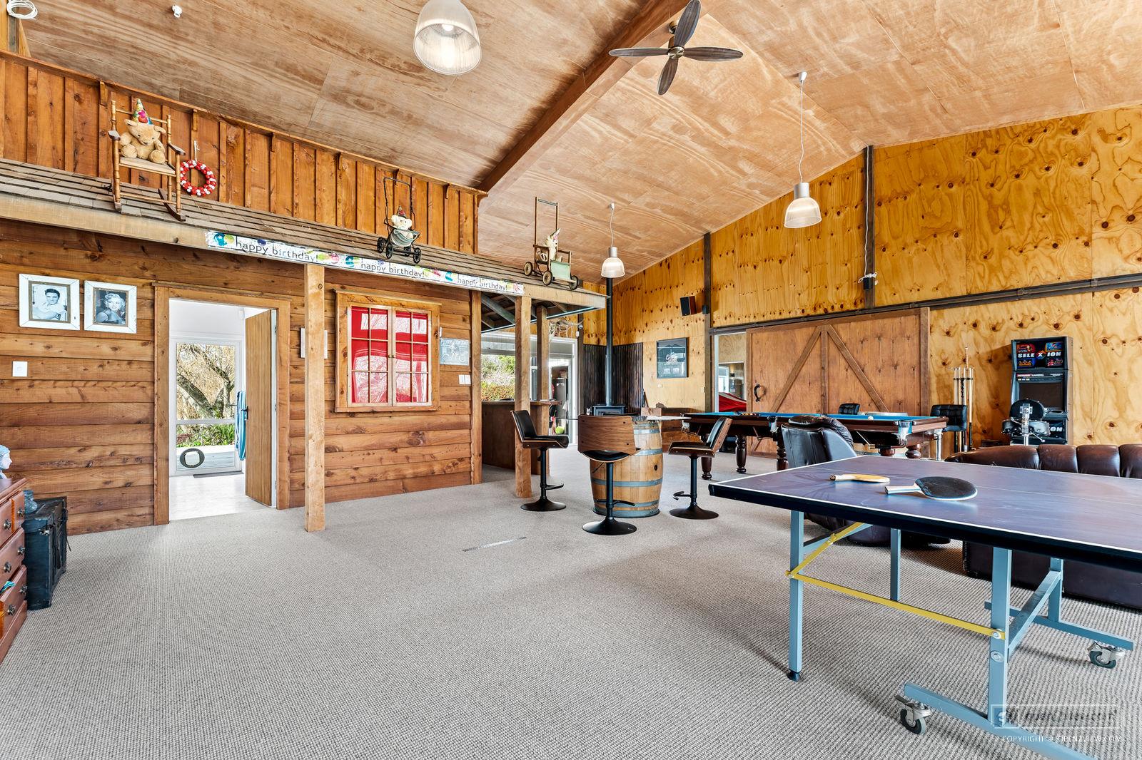 Slider image of 66  Oak River Drive, Auckland