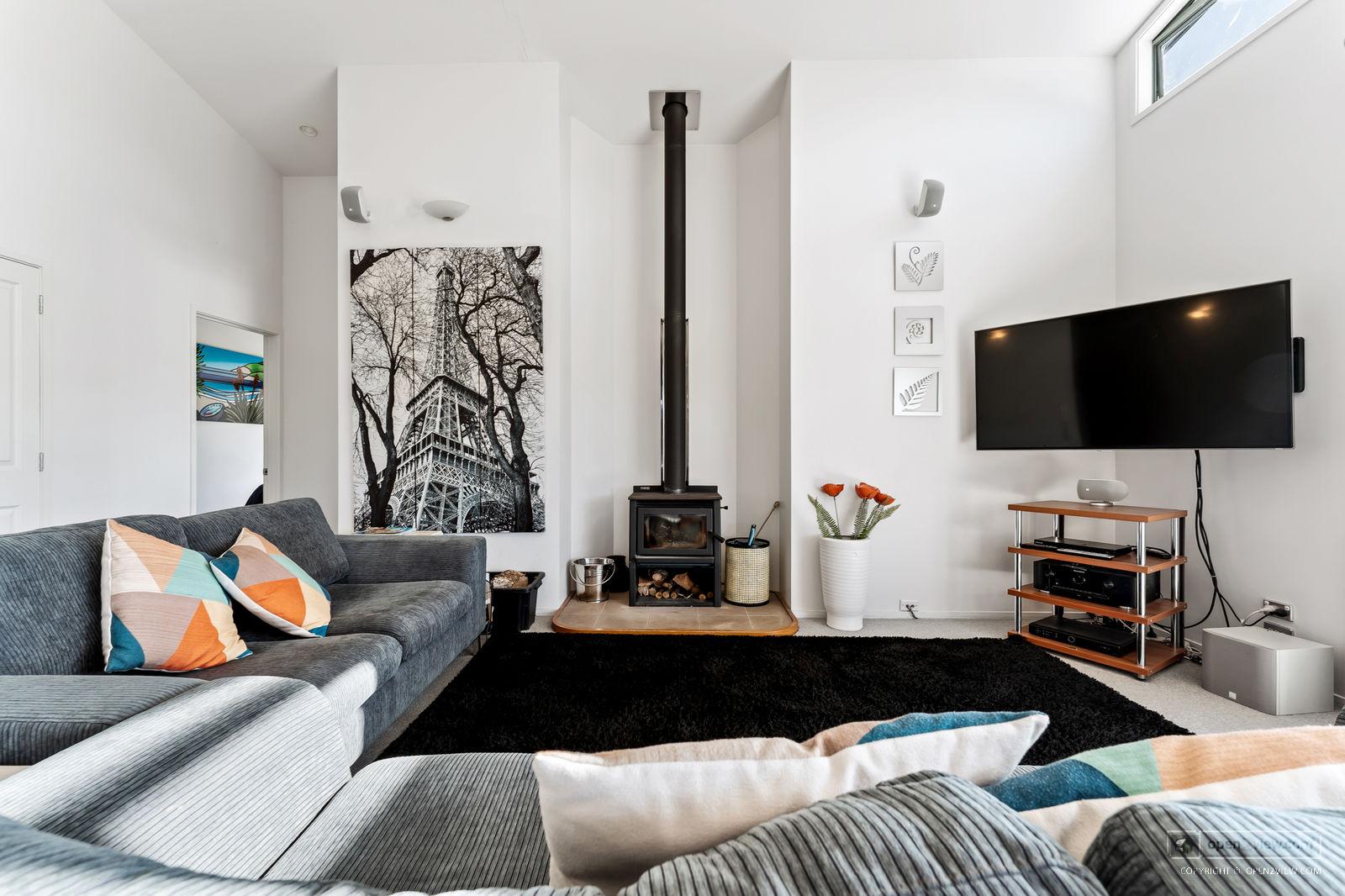 Slider image of 66  Oak River Drive, Auckland