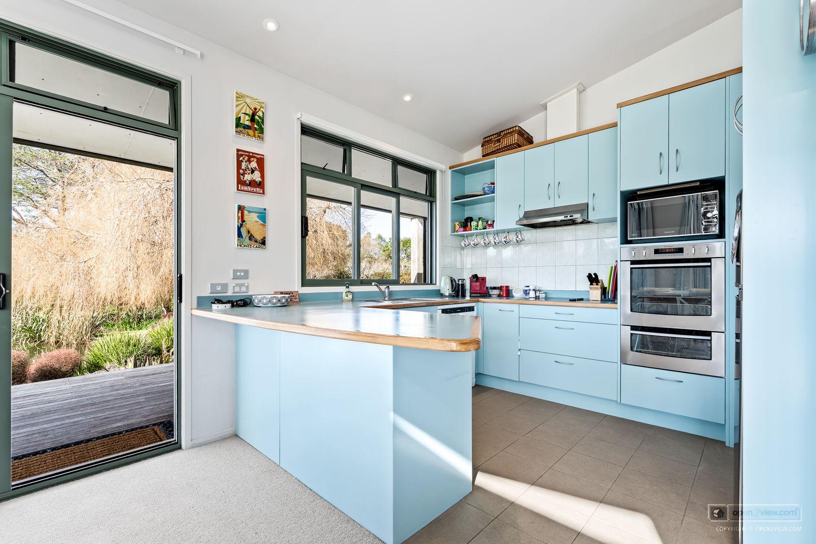 Slider image of 66  Oak River Drive, Auckland