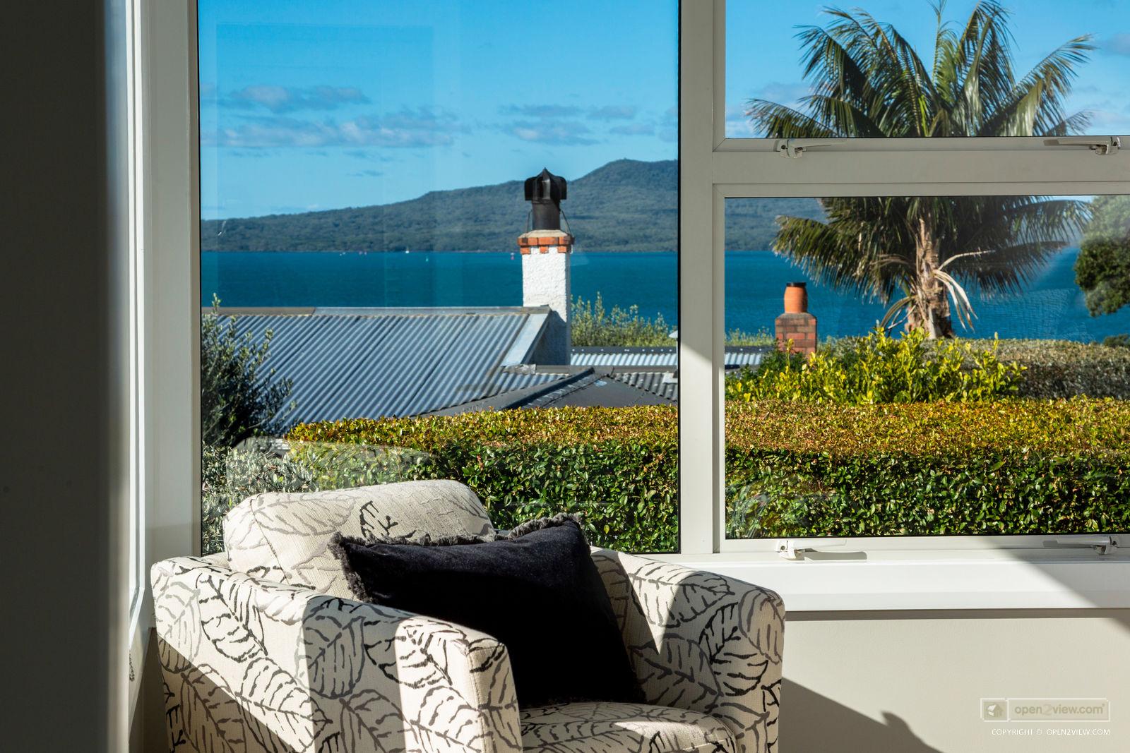 Slider image of 223B Hurstmere Road, Auckland