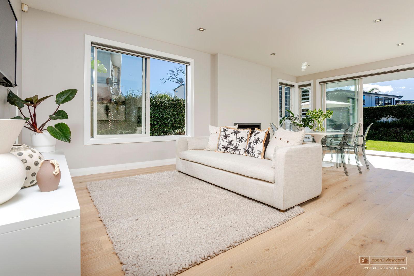 Slider image of 223B Hurstmere Road, Auckland