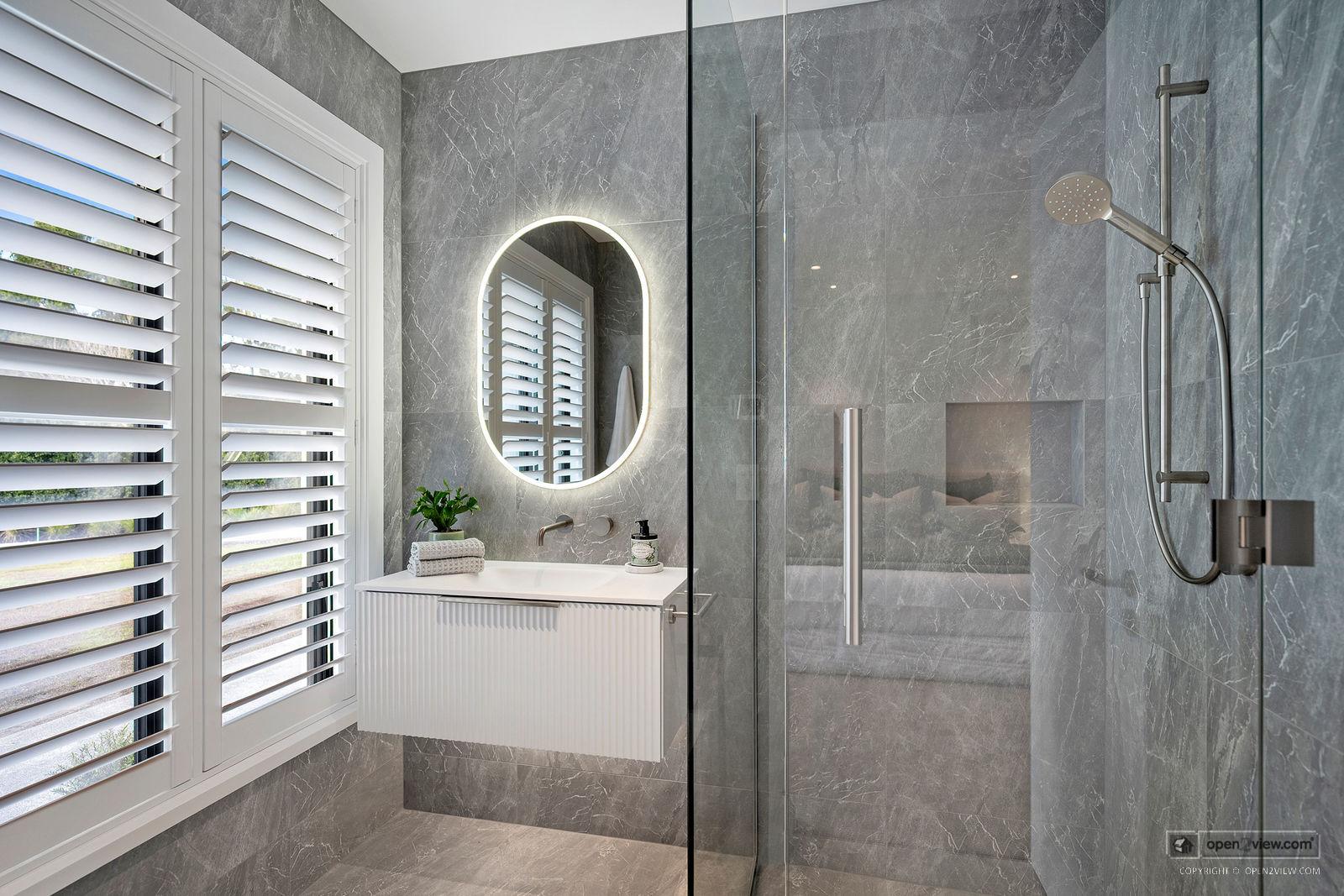 Slider image of 31 Robinson Road, Auckland