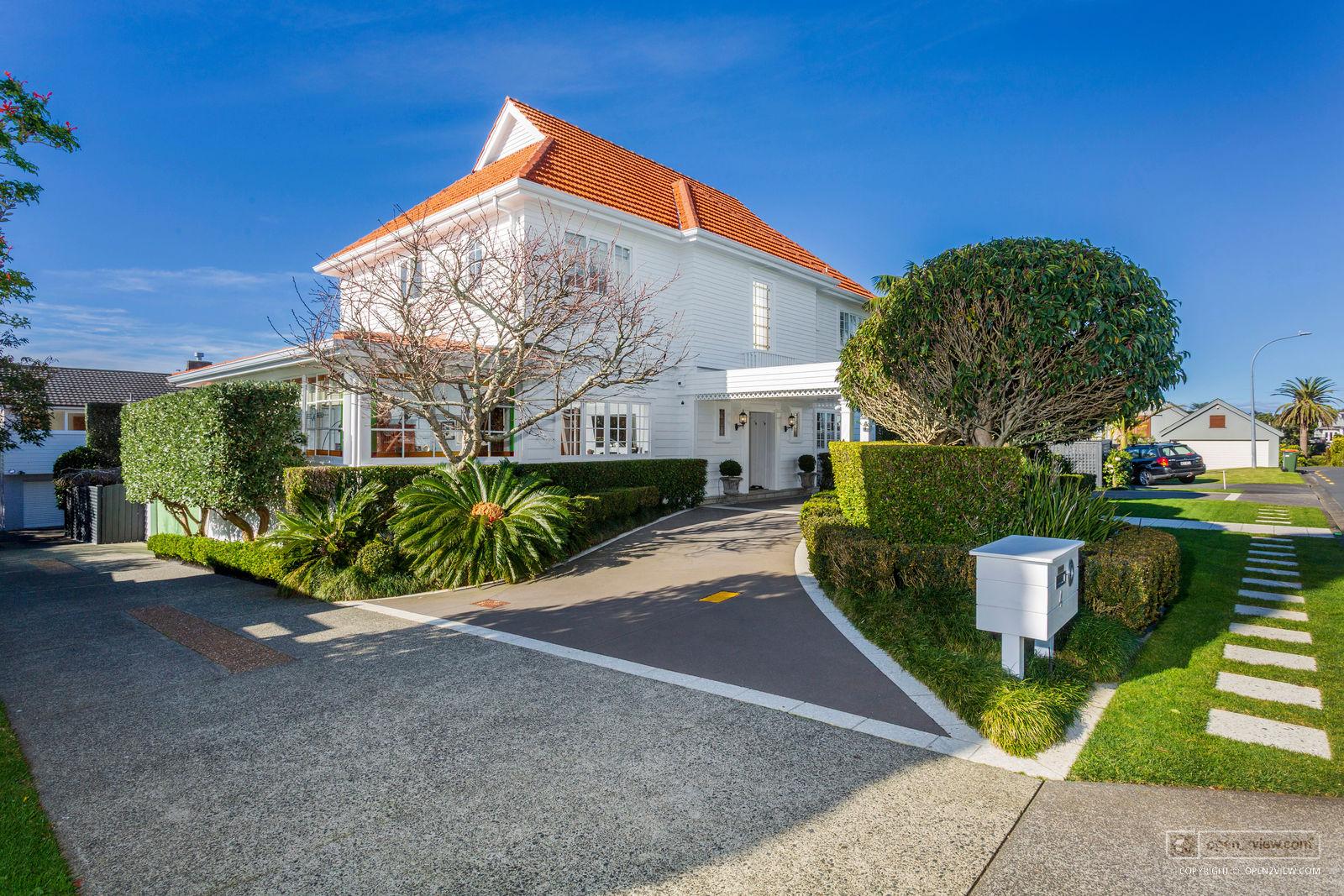 Slider image of 4 Brown Street, Auckland
