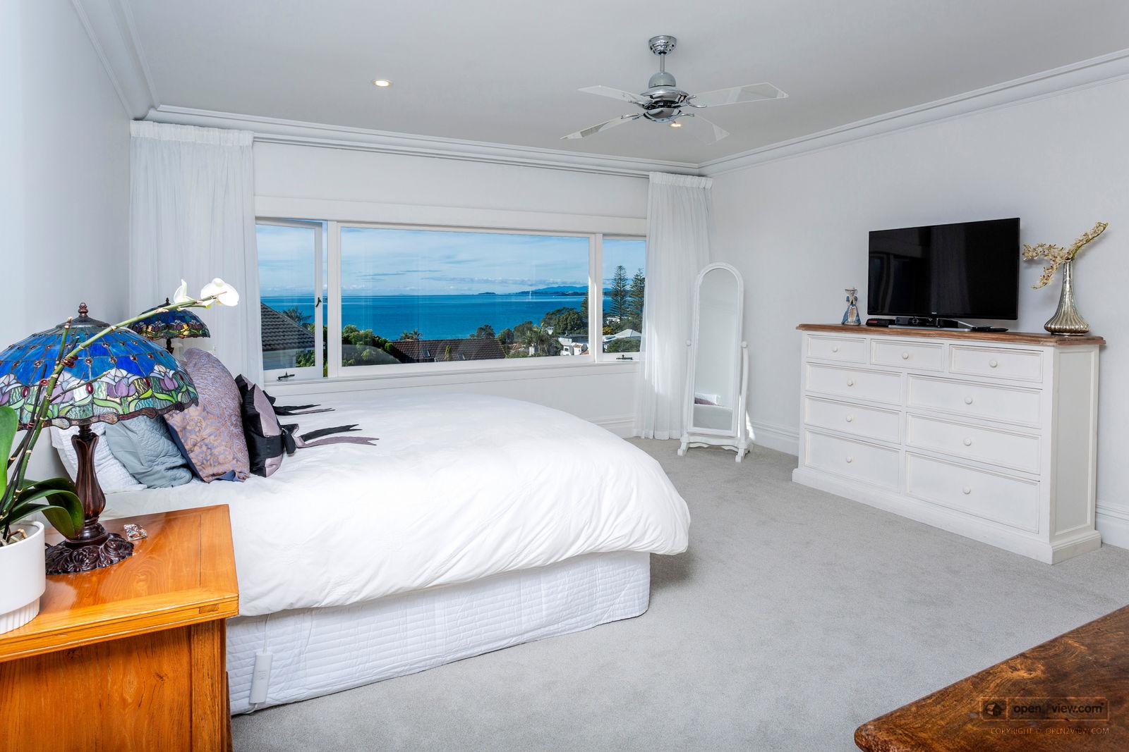 Slider image of 4 Brown Street, Auckland