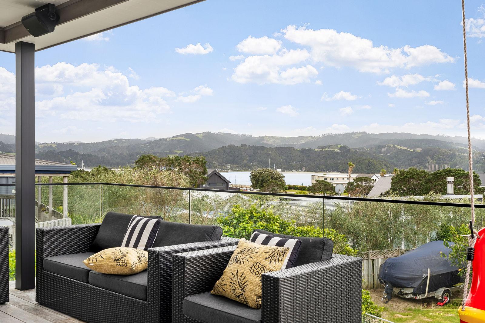 Slider image of 10 May Way, Auckland