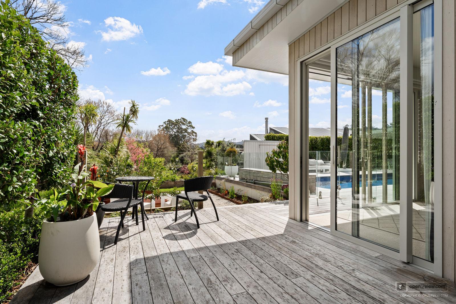Slider image of 34 Torea Road, Auckland