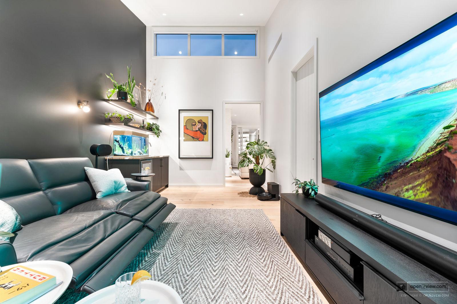 Slider image of 34 Torea Road, Auckland