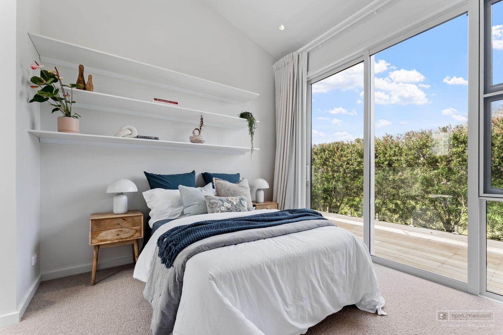 Slider image of 34 Torea Road, Auckland