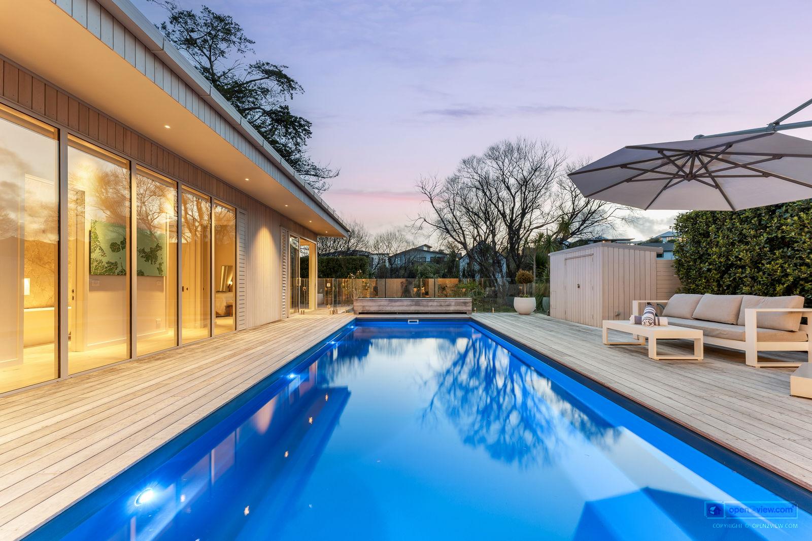 Slider image of 34 Torea Road, Auckland