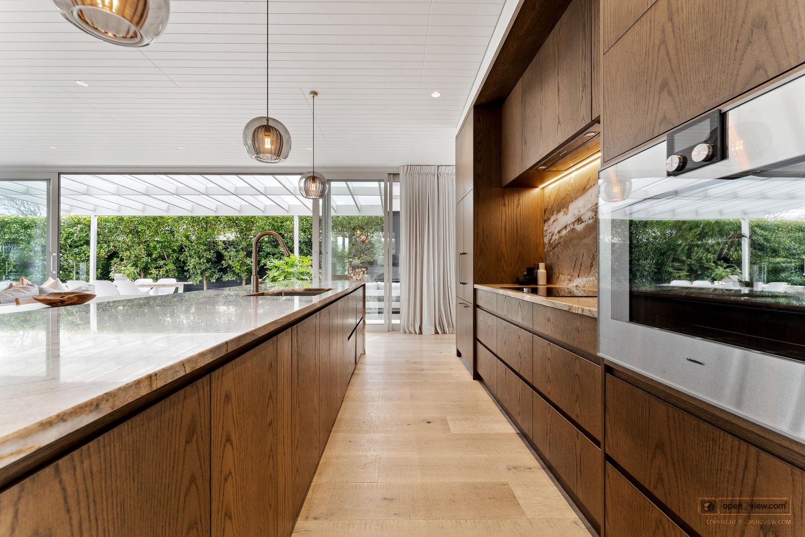 Slider image of 34 Torea Road, Auckland