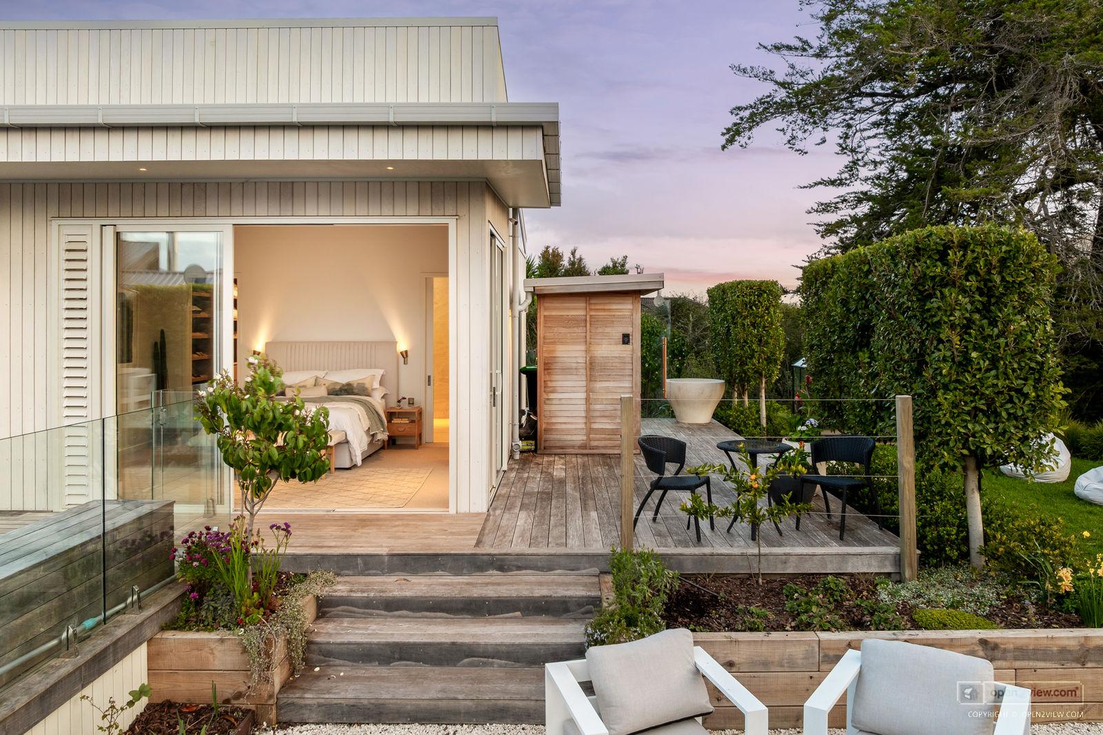 Slider image of 34 Torea Road, Auckland