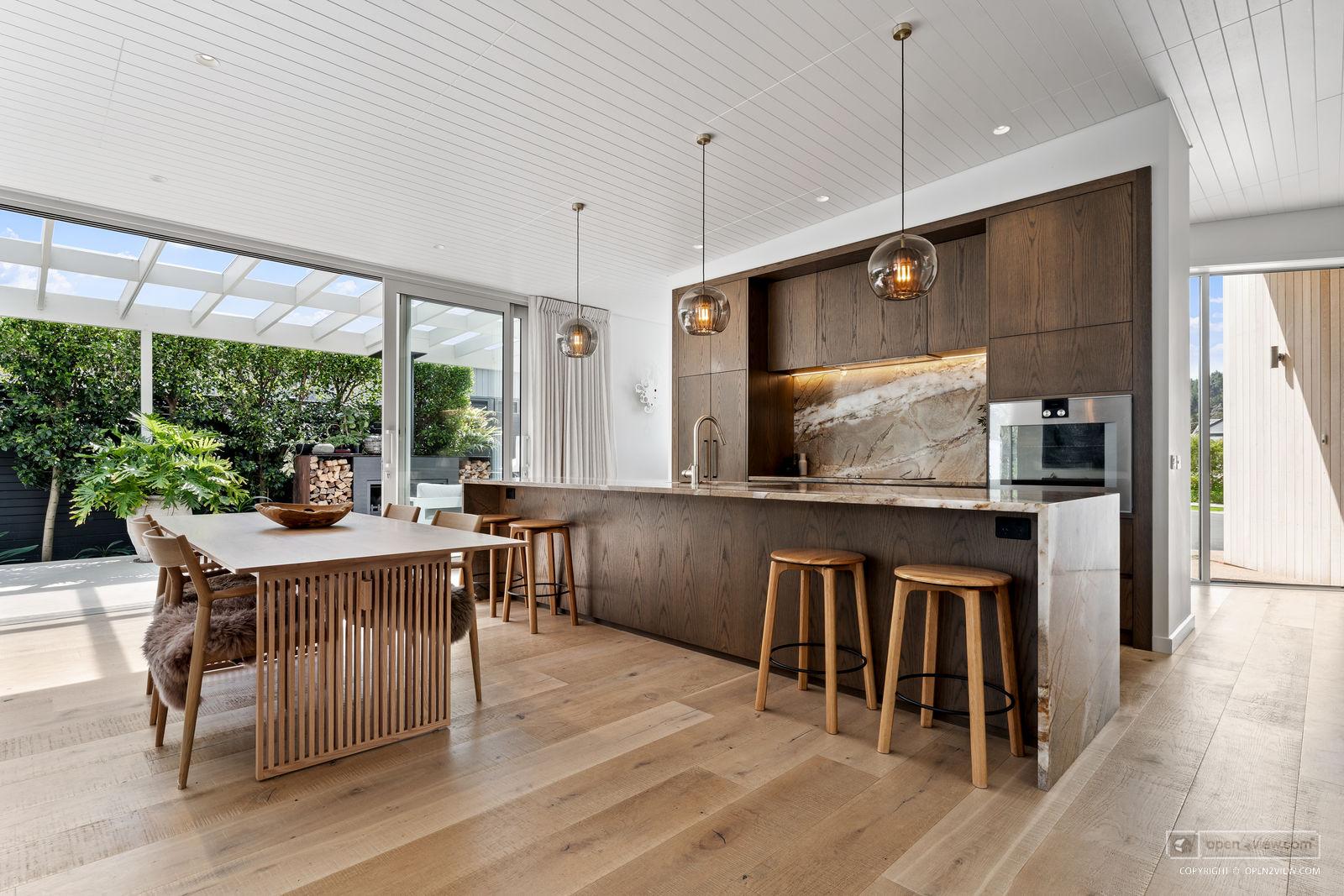 Slider image of 34 Torea Road, Auckland