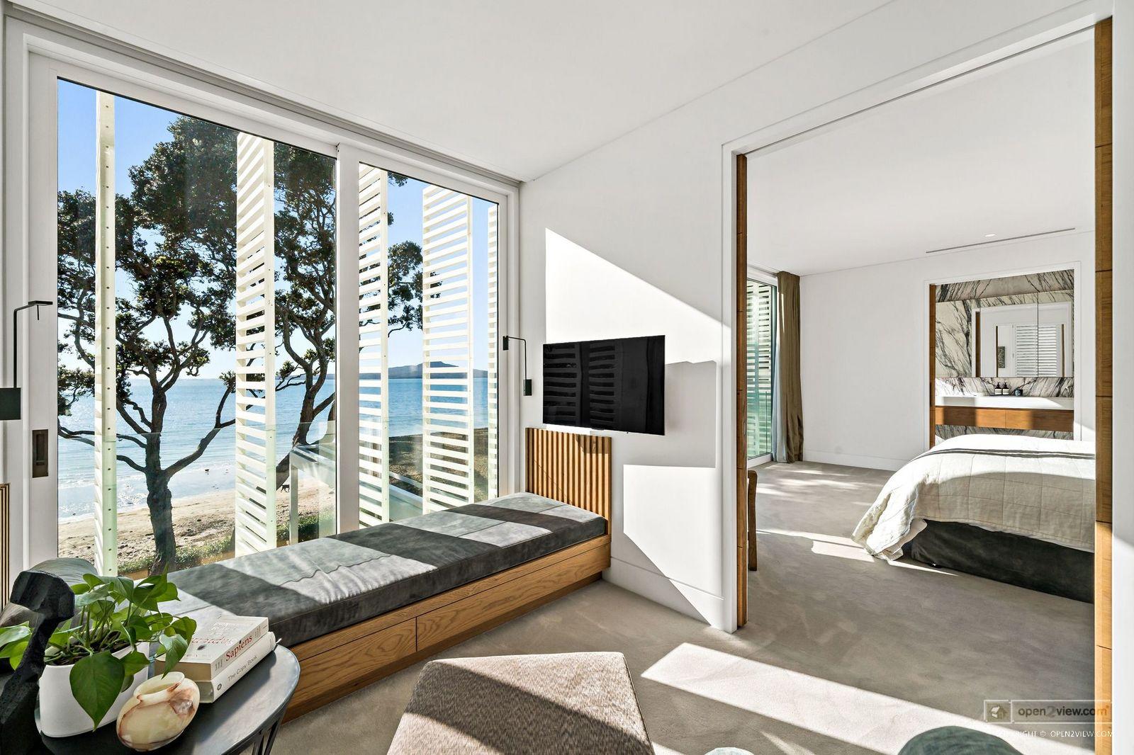 Slider image of 26 Blomfield Spa, Auckland