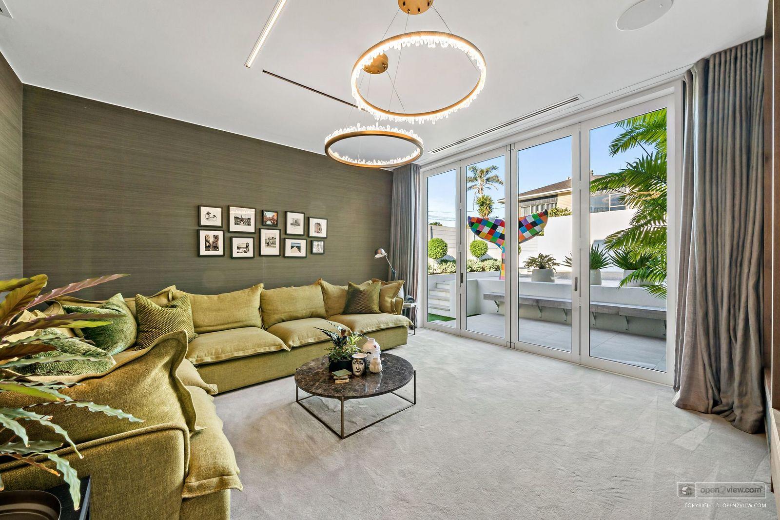 Slider image of 26 Blomfield Spa, Auckland