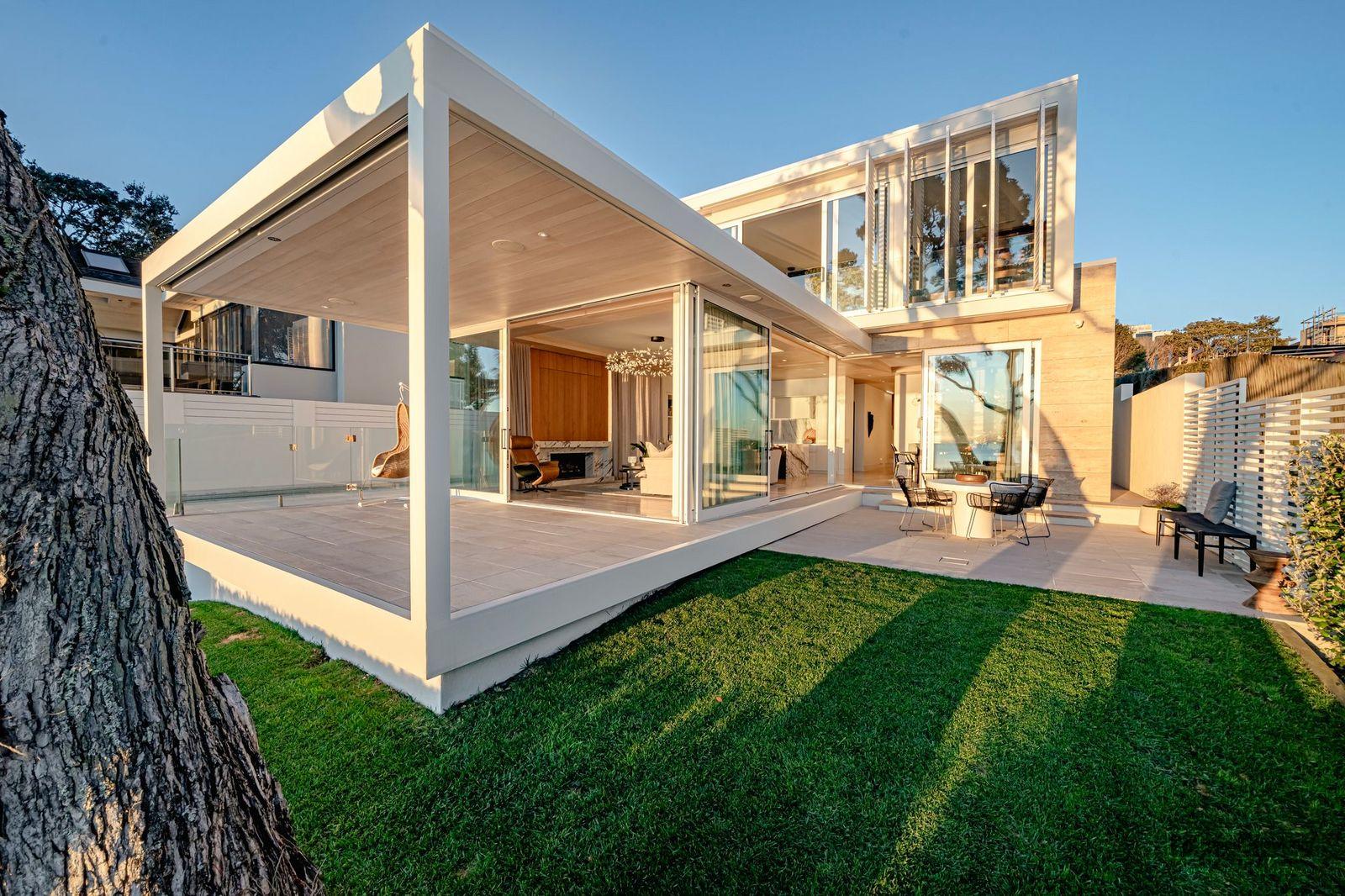 Slider image of 26 Blomfield Spa, Auckland