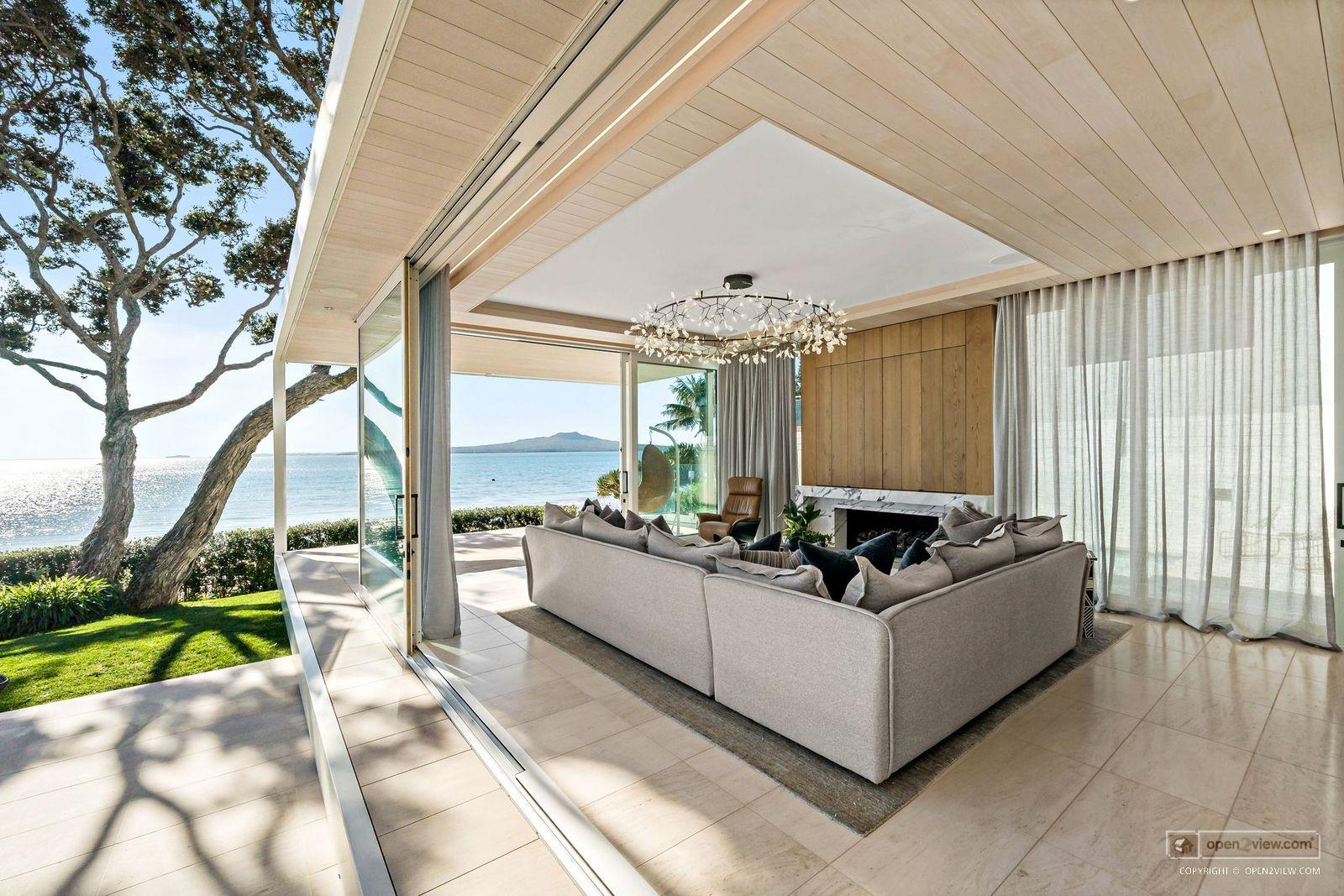 Slider image of 26 Blomfield Spa, Auckland