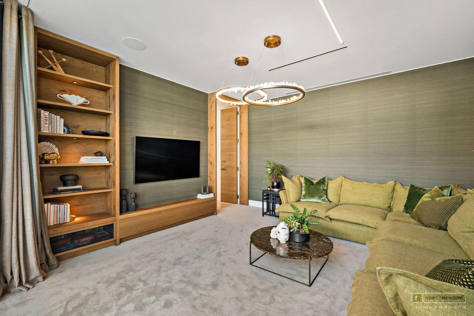 Slider image of 26 Blomfield Spa, Auckland