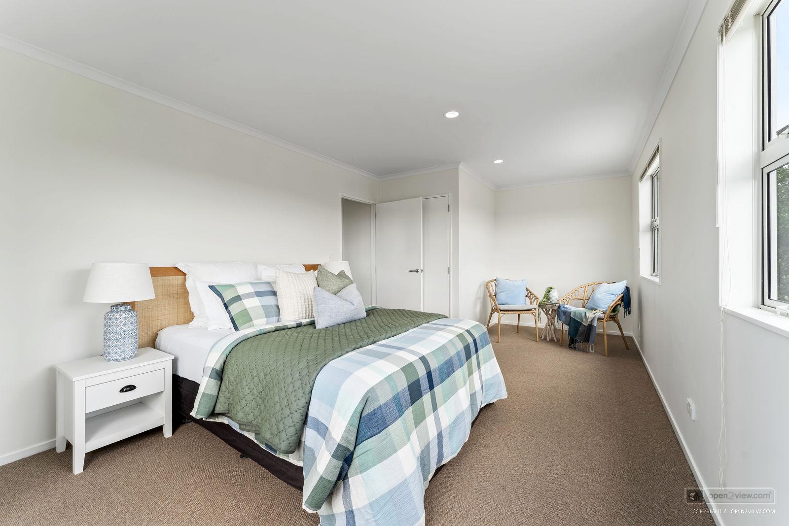 Slider image of 4 Tio Lane, Auckland