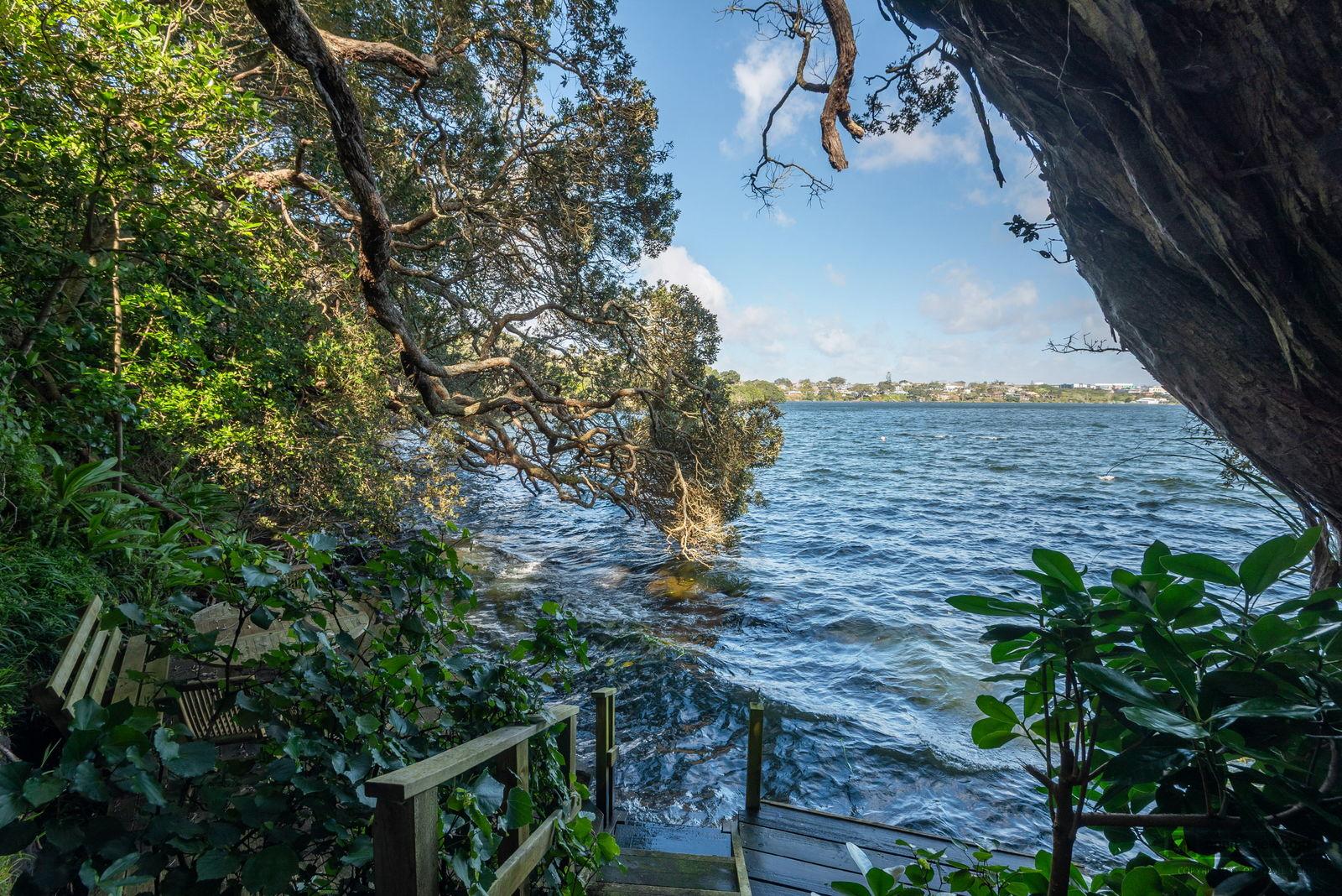 Slider image of 13/212 Hurstmere Road, Auckland