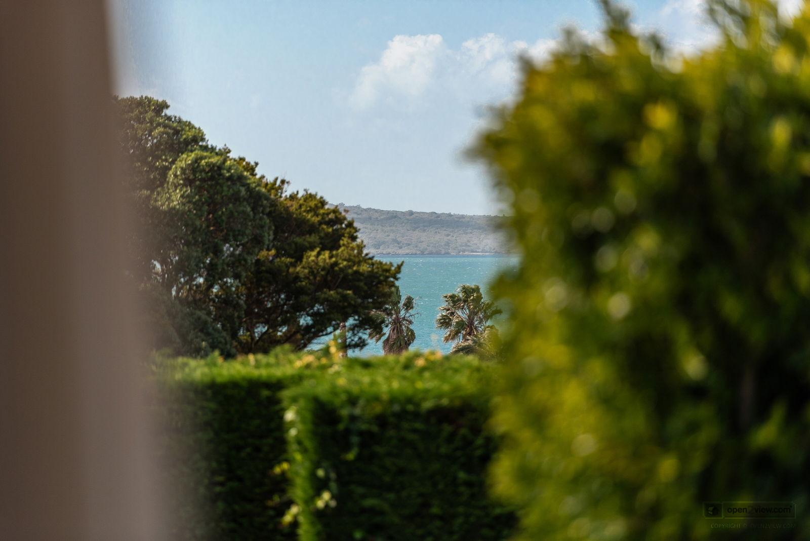 Slider image of 13/212 Hurstmere Road, Auckland